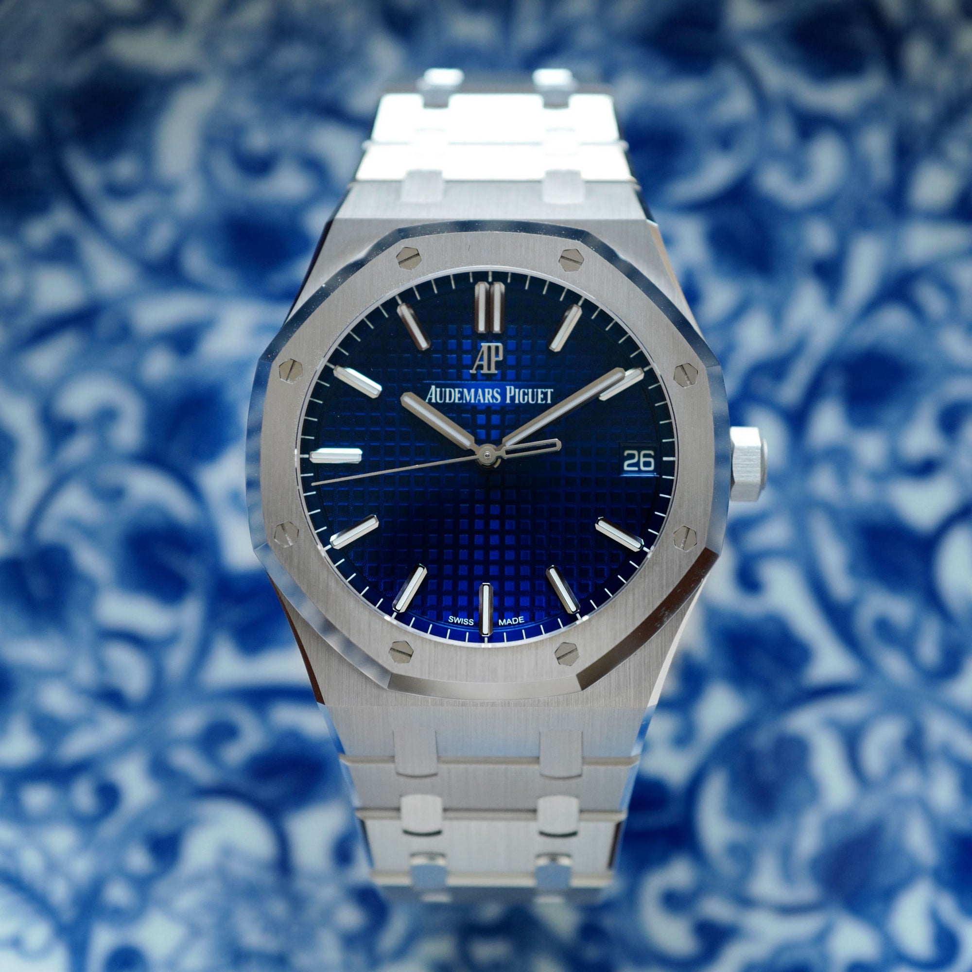 Audemars Piguet - Audemars Piguet White Gold Royal Oak Ref. 15503 Limited Edition for Japan - The Keystone Watches