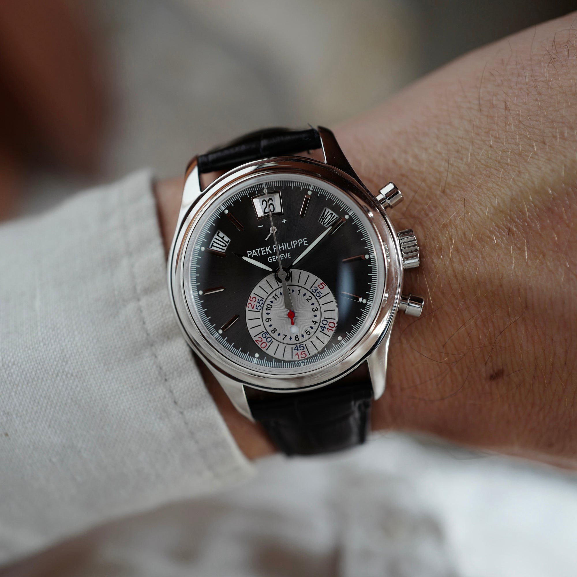 Patek Philippe - Patek Philippe Platinum Annual Calendar Chronograph Ref. 5960 - The Keystone Watches
