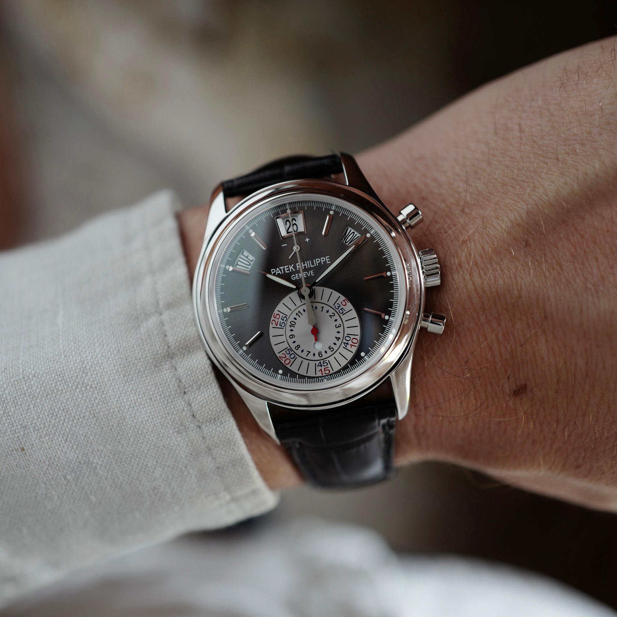 Patek Philippe - Patek Philippe Platinum Annual Calendar Chronograph Ref. 5960 - The Keystone Watches