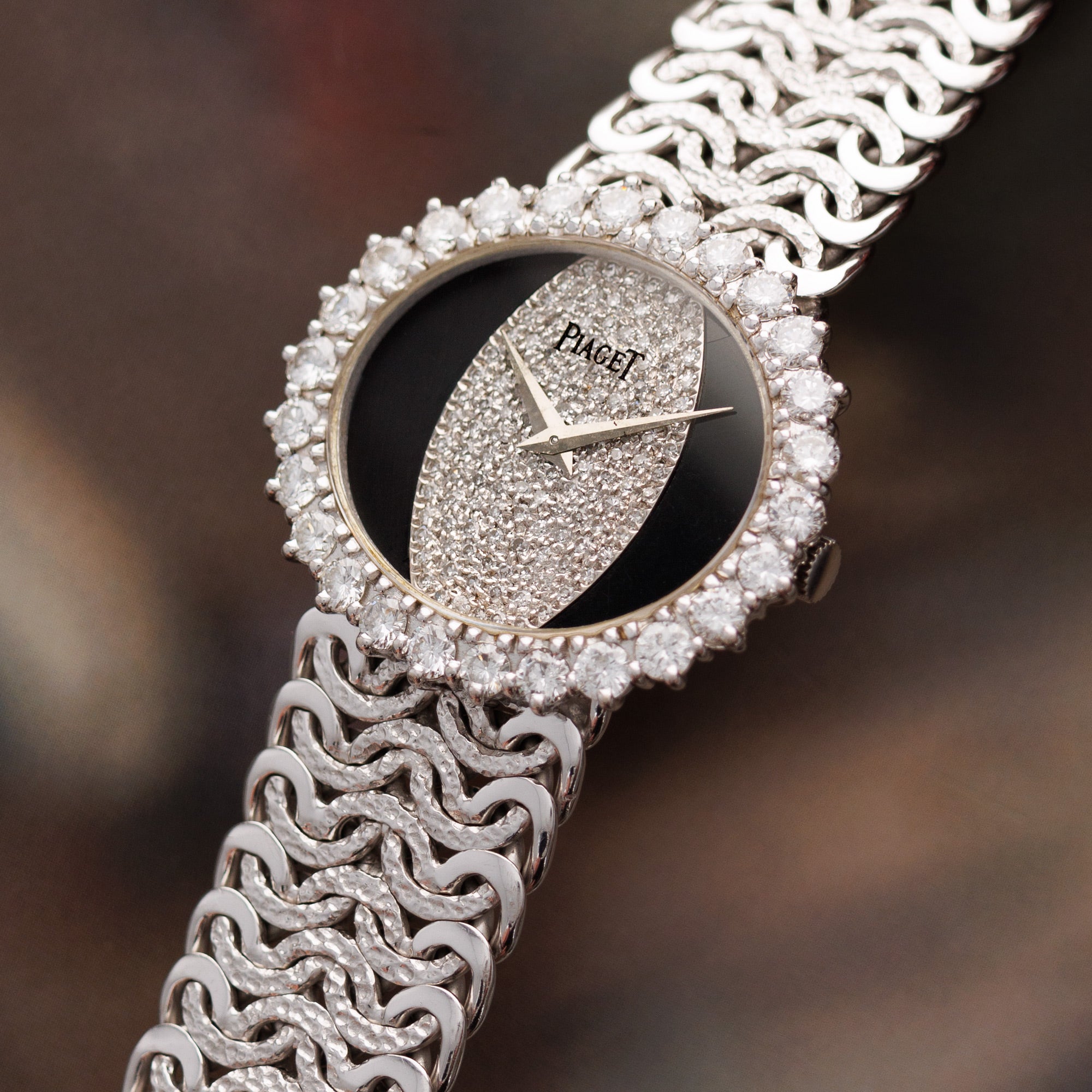 Piaget - Piaget White Gold Diamond Onyx Ref. 9802N93 - The Keystone Watches
