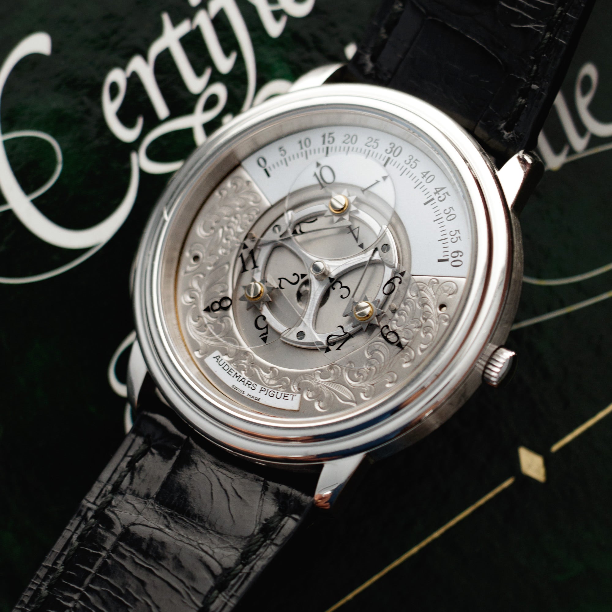 Audemars Piguet - Audemars Piguet Platinum Star Wheel Engraved Dial Ref. 25720 - The Keystone Watches