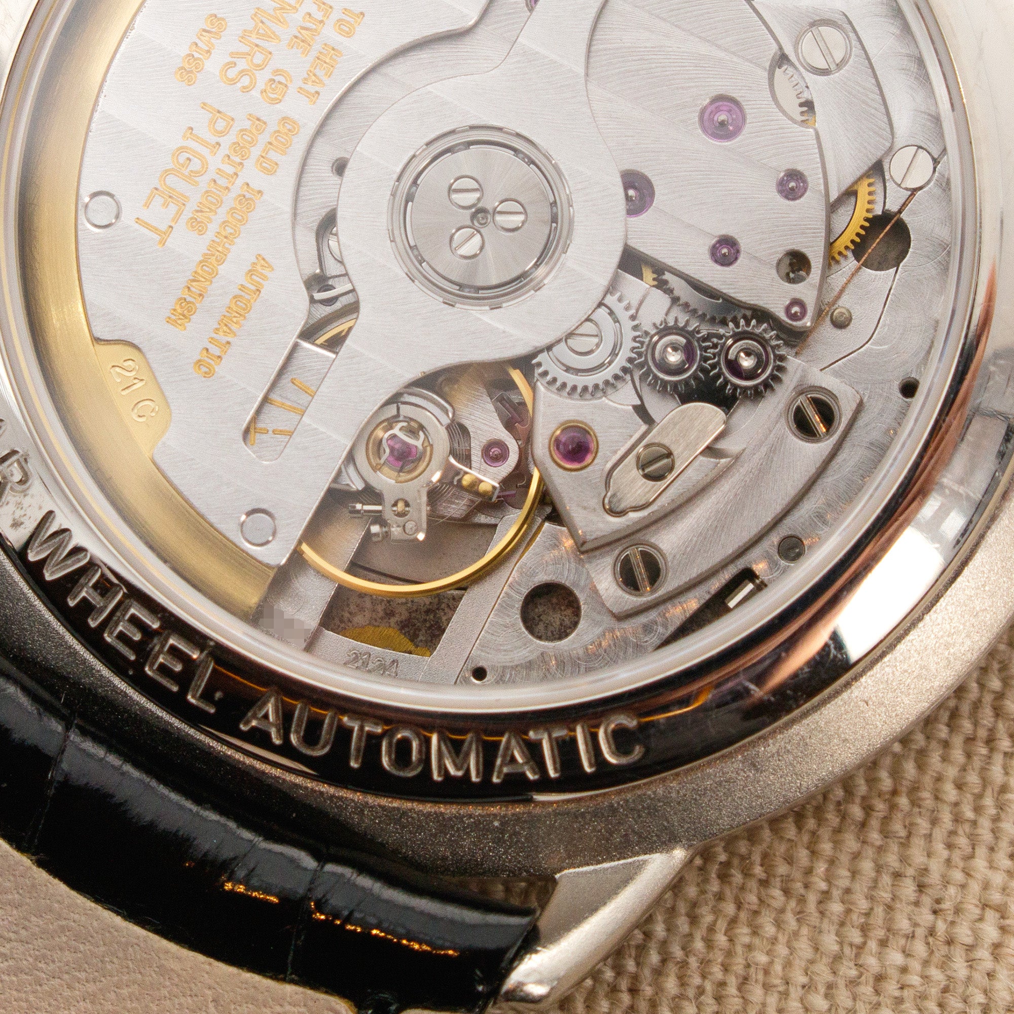 Audemars Piguet - Audemars Piguet Platinum Star Wheel Engraved Dial Ref. 25720 - The Keystone Watches