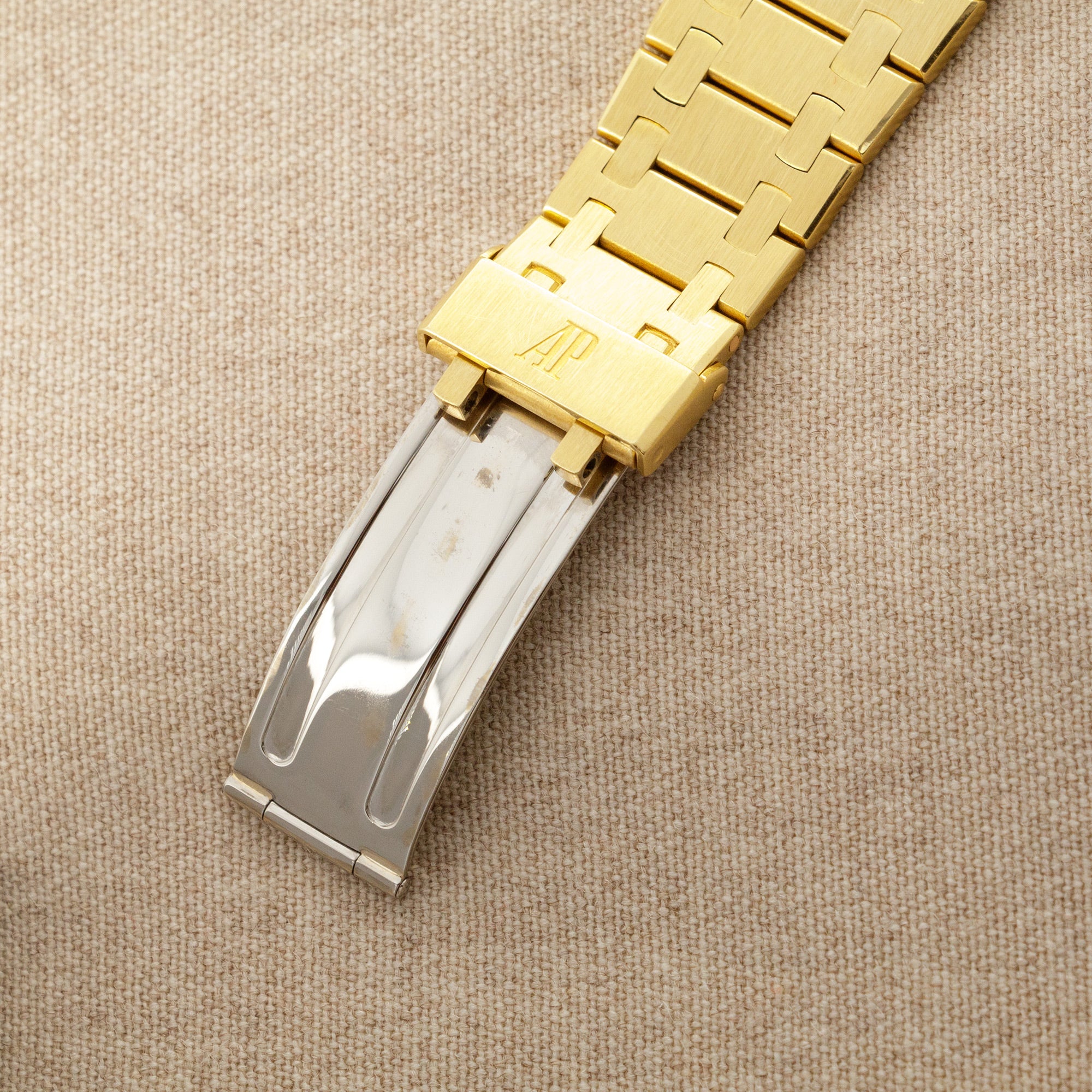 Audemars Piguet - Audemars Piguet Yellow Gold Royal Oak Perpetual Calendar Watch Ref. 25654 - The Keystone Watches