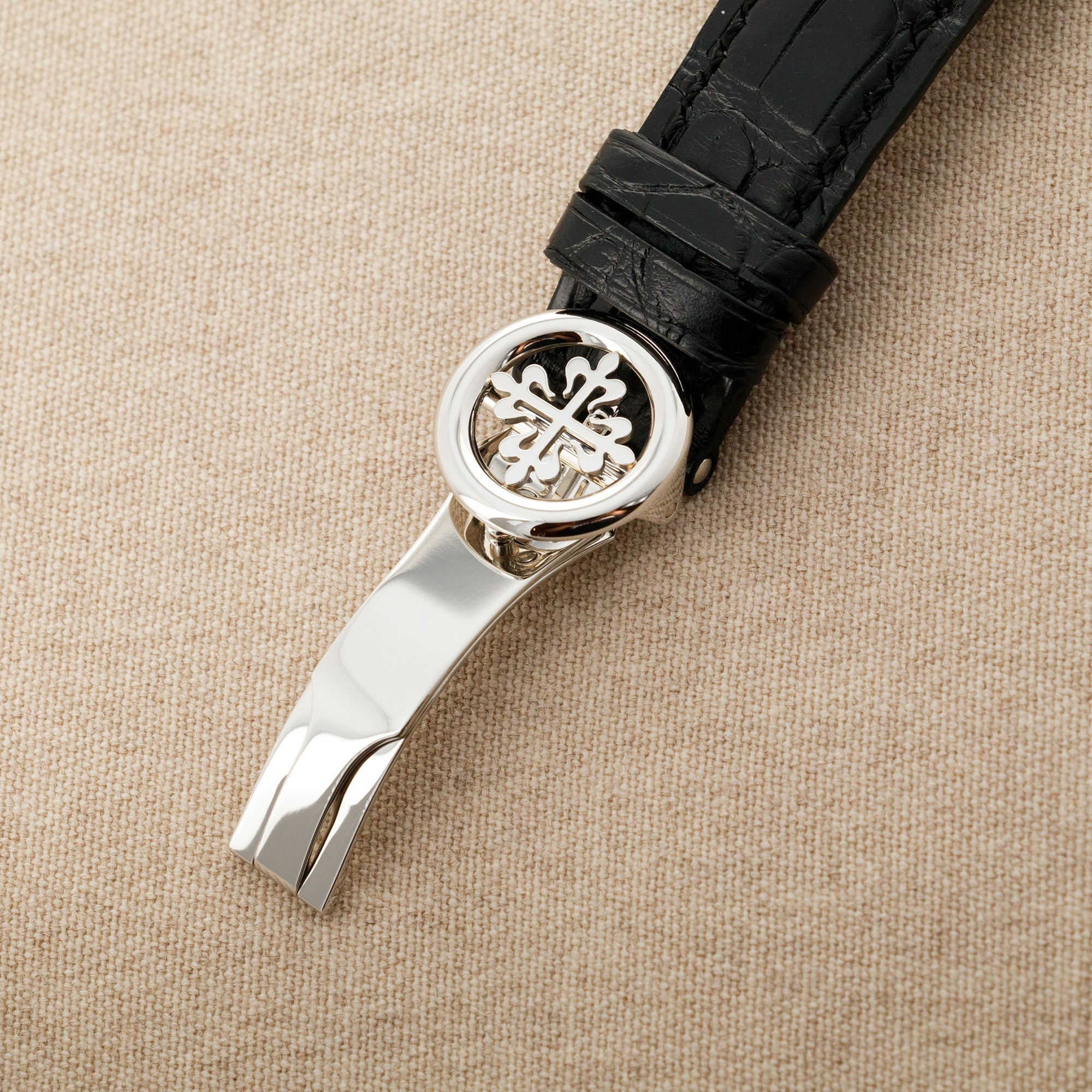 Patek Philippe - Patek Philippe Platinum Perpetual Split Seconds Chronograph Watch Ref. 5204 - The Keystone Watches