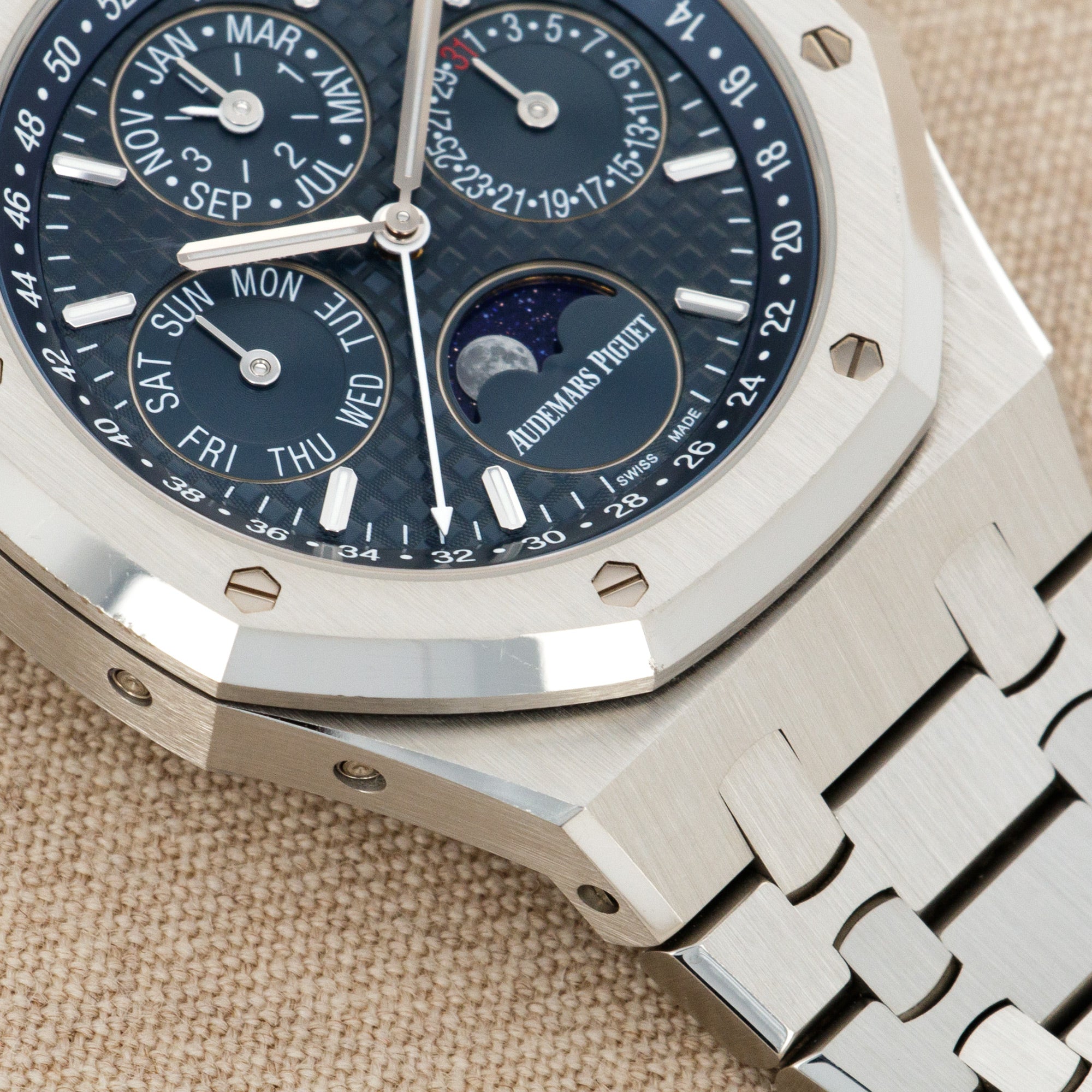 Audemars Piguet - Audemars Piguet Steel Royal Oak Quantieme Perpetual Ref. 26574 - The Keystone Watches