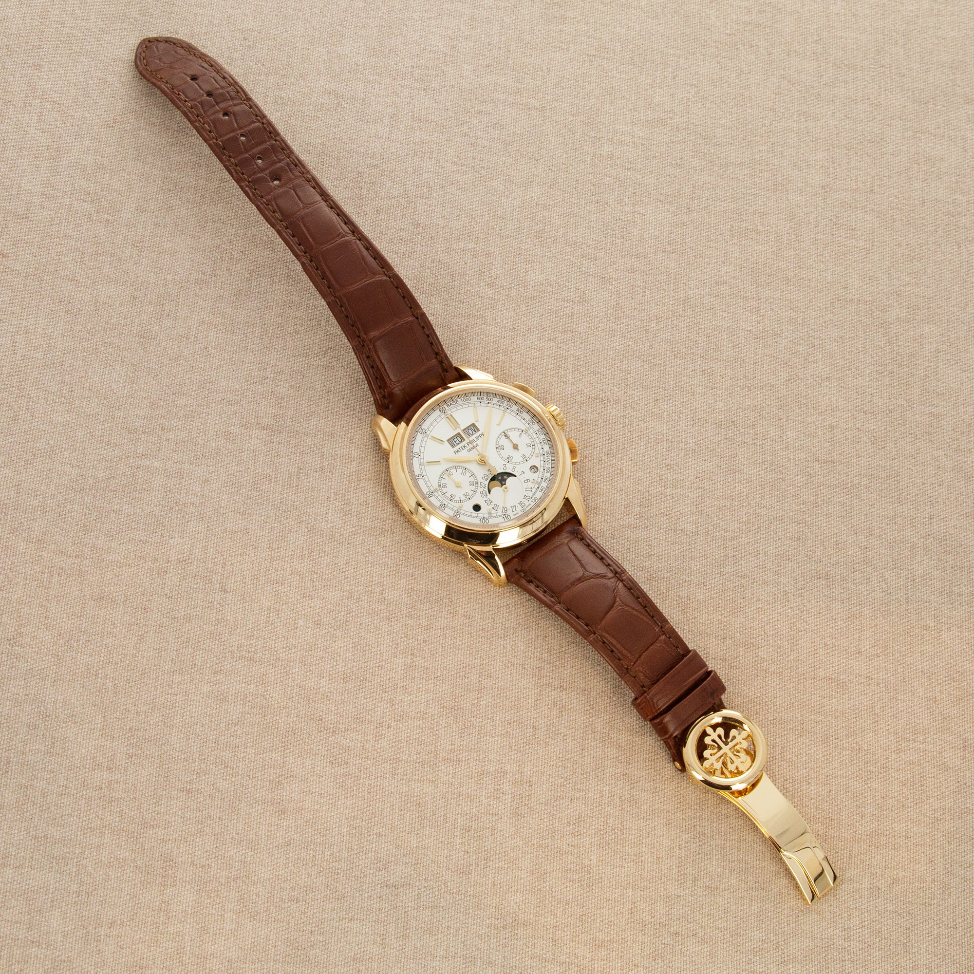 Patek Philippe - Patek Philippe Yellow Gold Perpetual Calendar Chronograph Ref. 5270 - The Keystone Watches