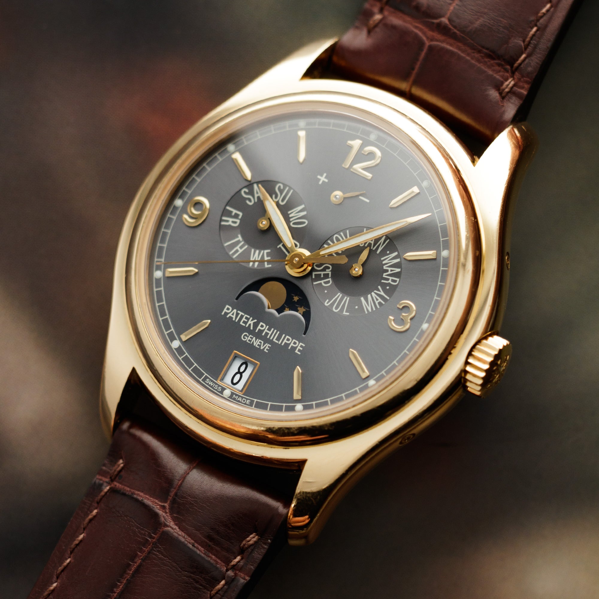 Patek Philippe - Patek Philippe Yellow Gold Annual Calendar Watch Ref. 5146 - The Keystone Watches