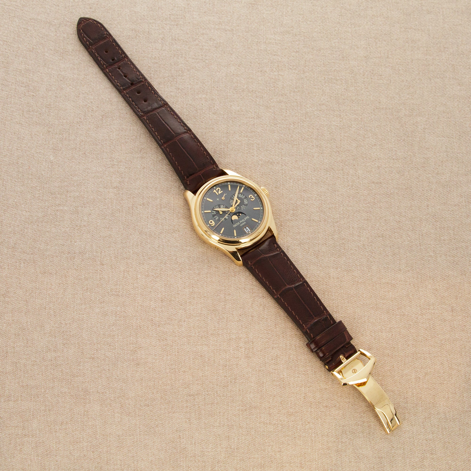 Patek Philippe - Patek Philippe Yellow Gold Annual Calendar Watch Ref. 5146 - The Keystone Watches