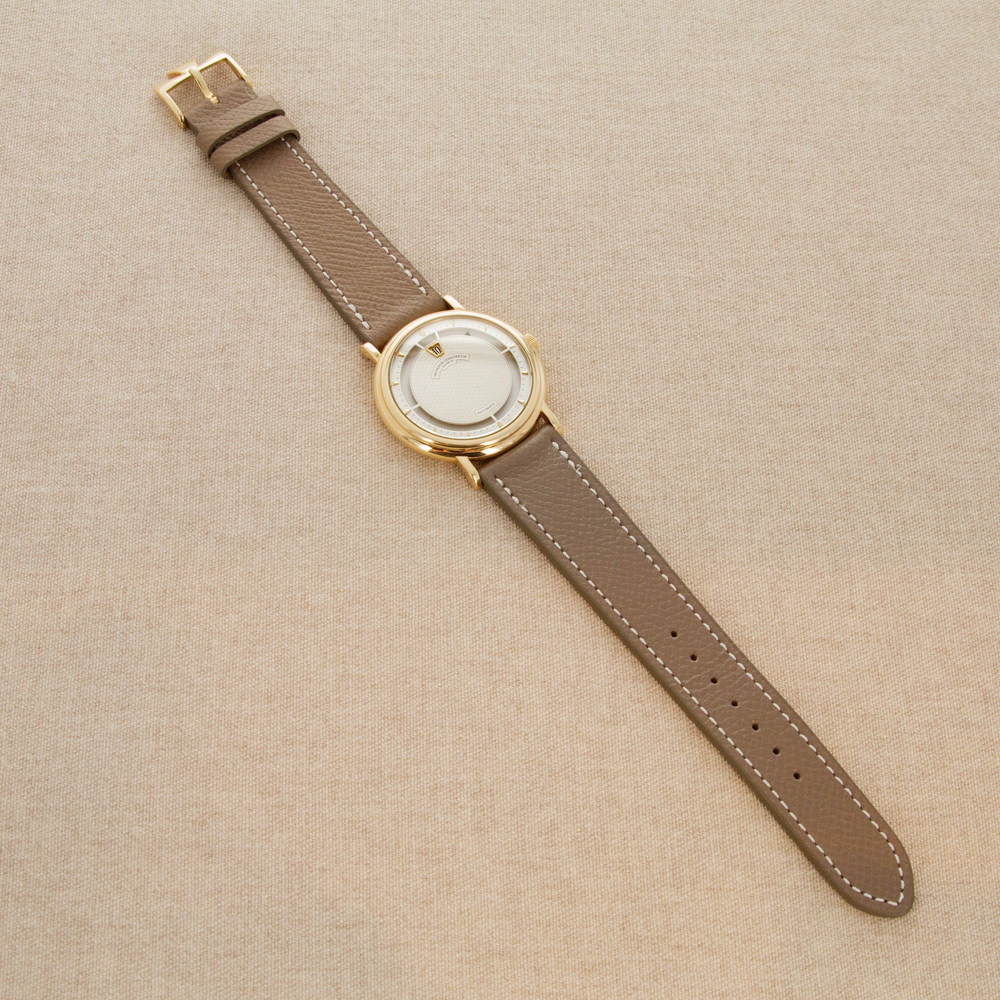 Vacheron Constantin - Vacheron Constantin Yellow Gold Saltarelo Jump Hour Watch Ref. 43040 - The Keystone Watches