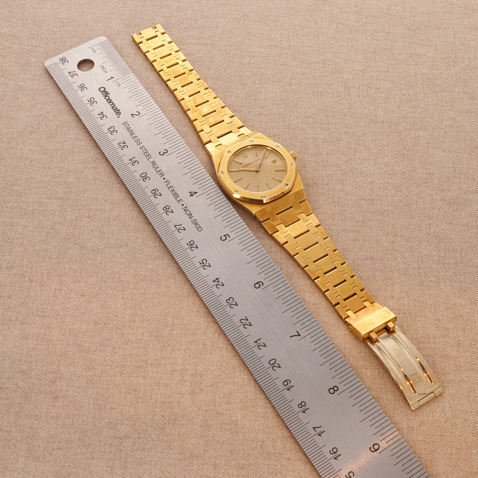 Audemars Piguet - Audemars Piguet Yellow Gold Royal Oak Ref. 56175 - The Keystone Watches