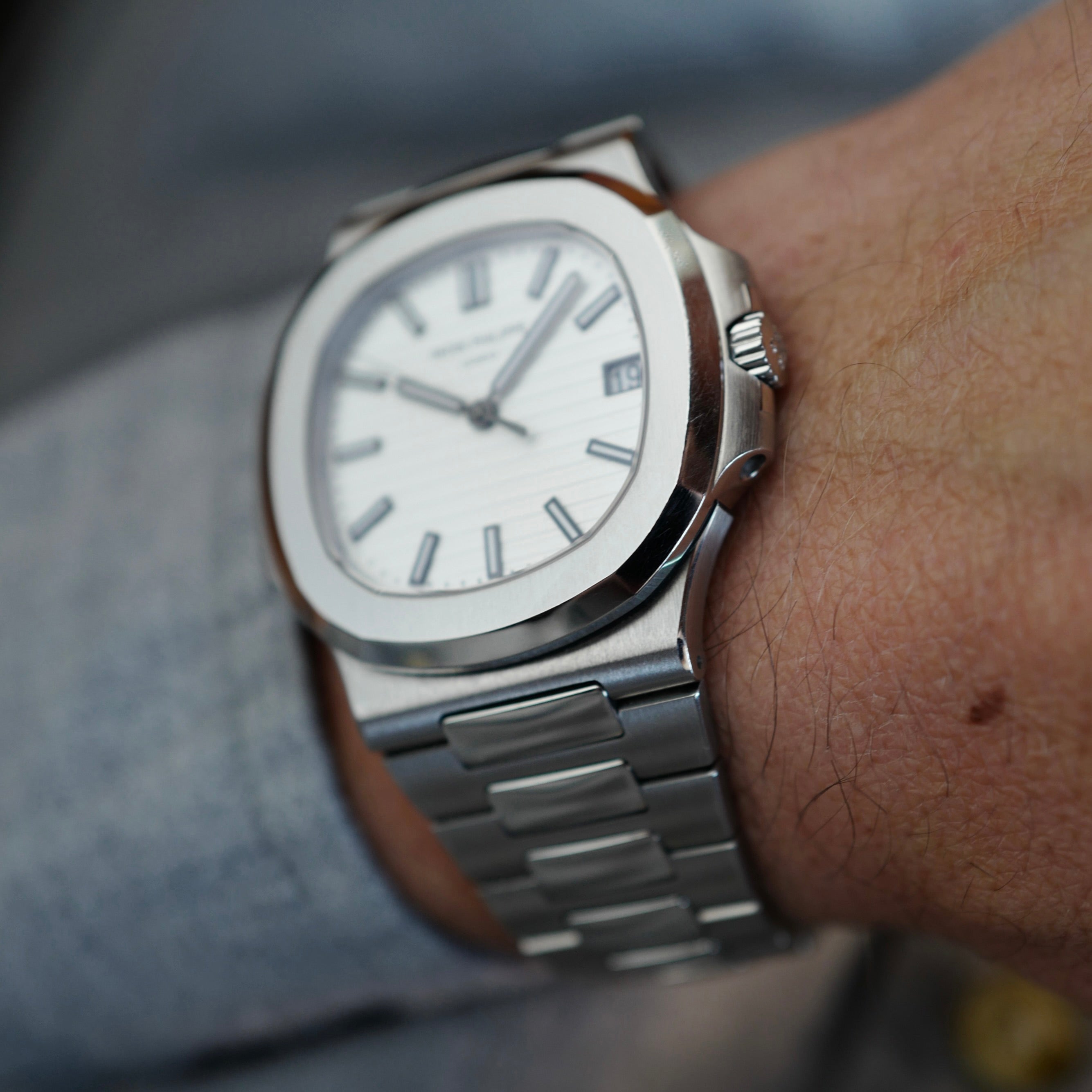 The Colllector's Series - @Watchesbelike Patek Philippe Nautilus 5711/1A