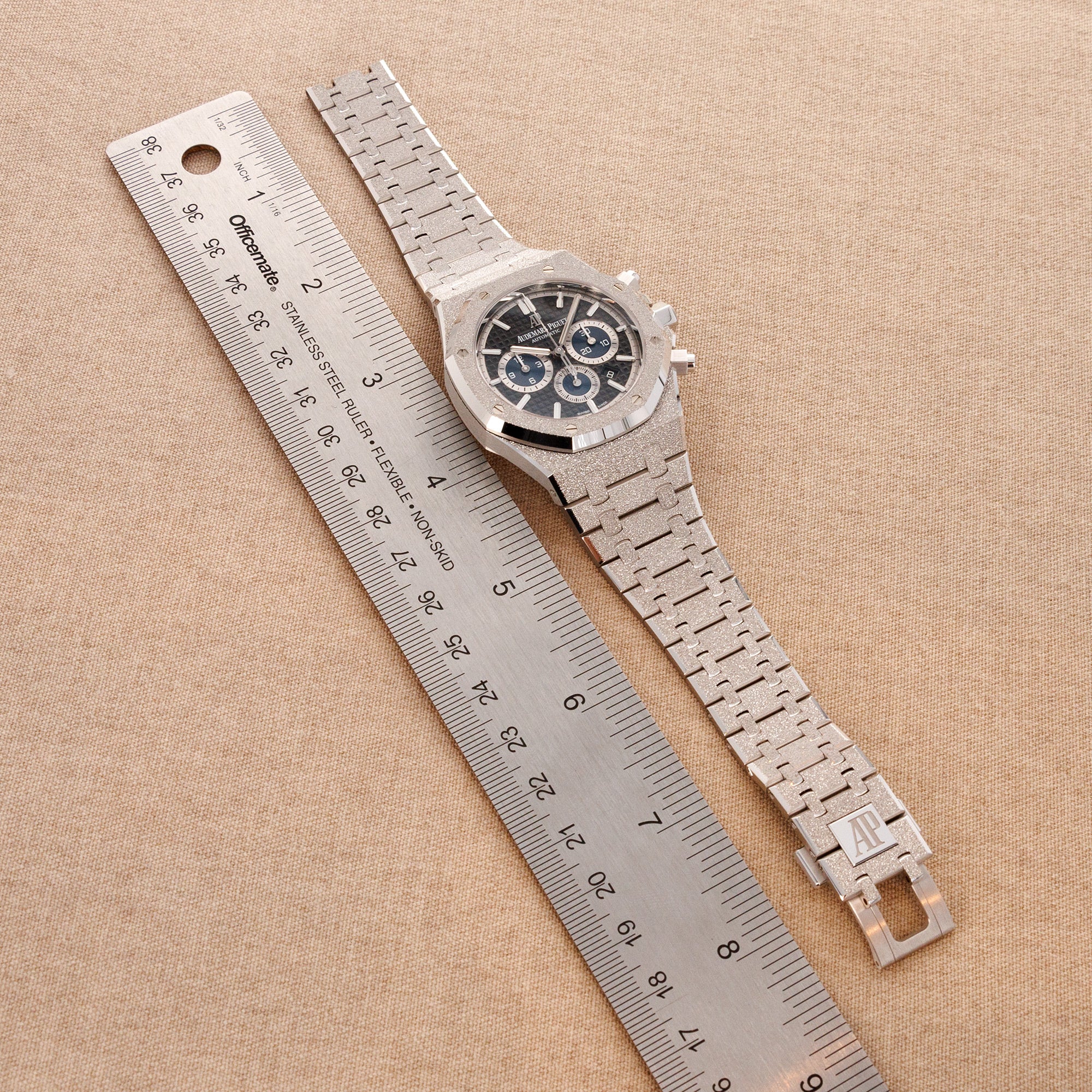Audemars Piguet - Audemars Platinum White Gold Frosted Royal Oak Ref. 26331 - The Keystone Watches