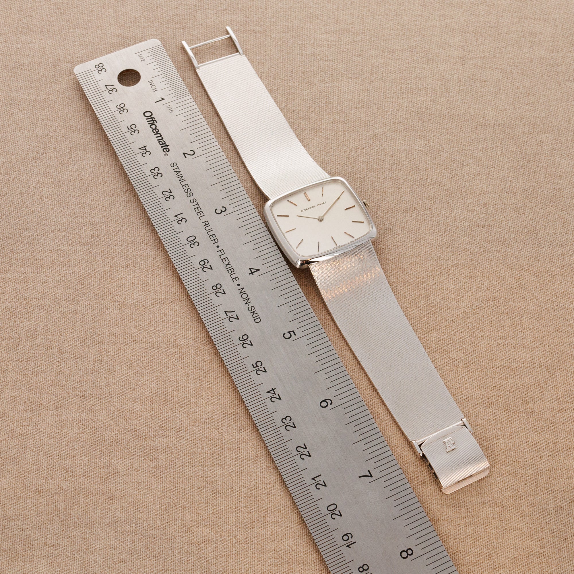Audemars Piguet - Audemars Piguet White Gold Mechanical Watch - The Keystone Watches