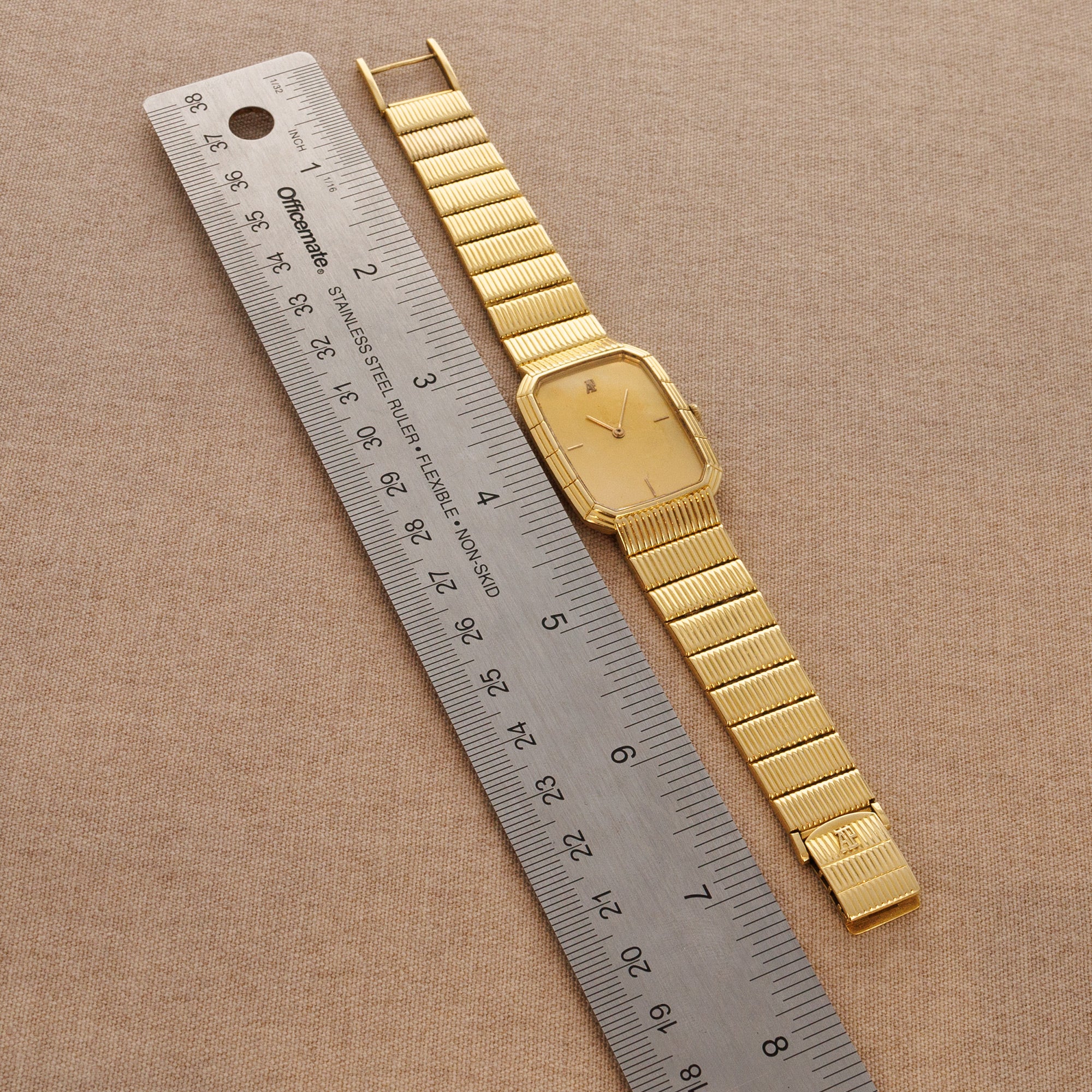Audemars Piguet - Audemars Piguet Yellow Gold Bracelet Watch - The Keystone Watches