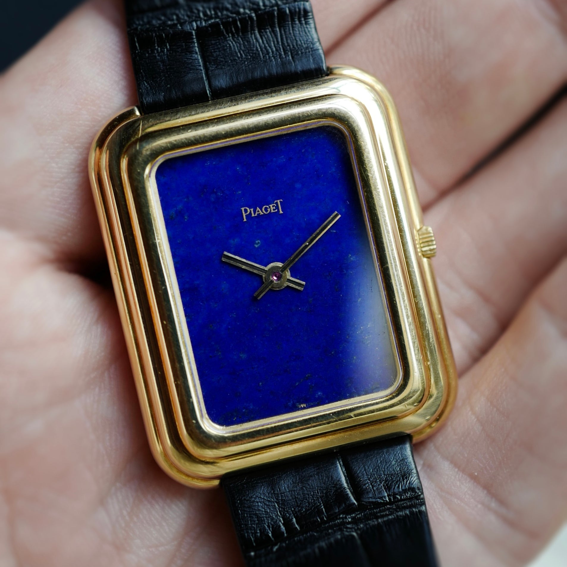 Piaget - Piaget Yellow Gold Lapis Beta 21 Watch Ref. 14101 - The Keystone Watches