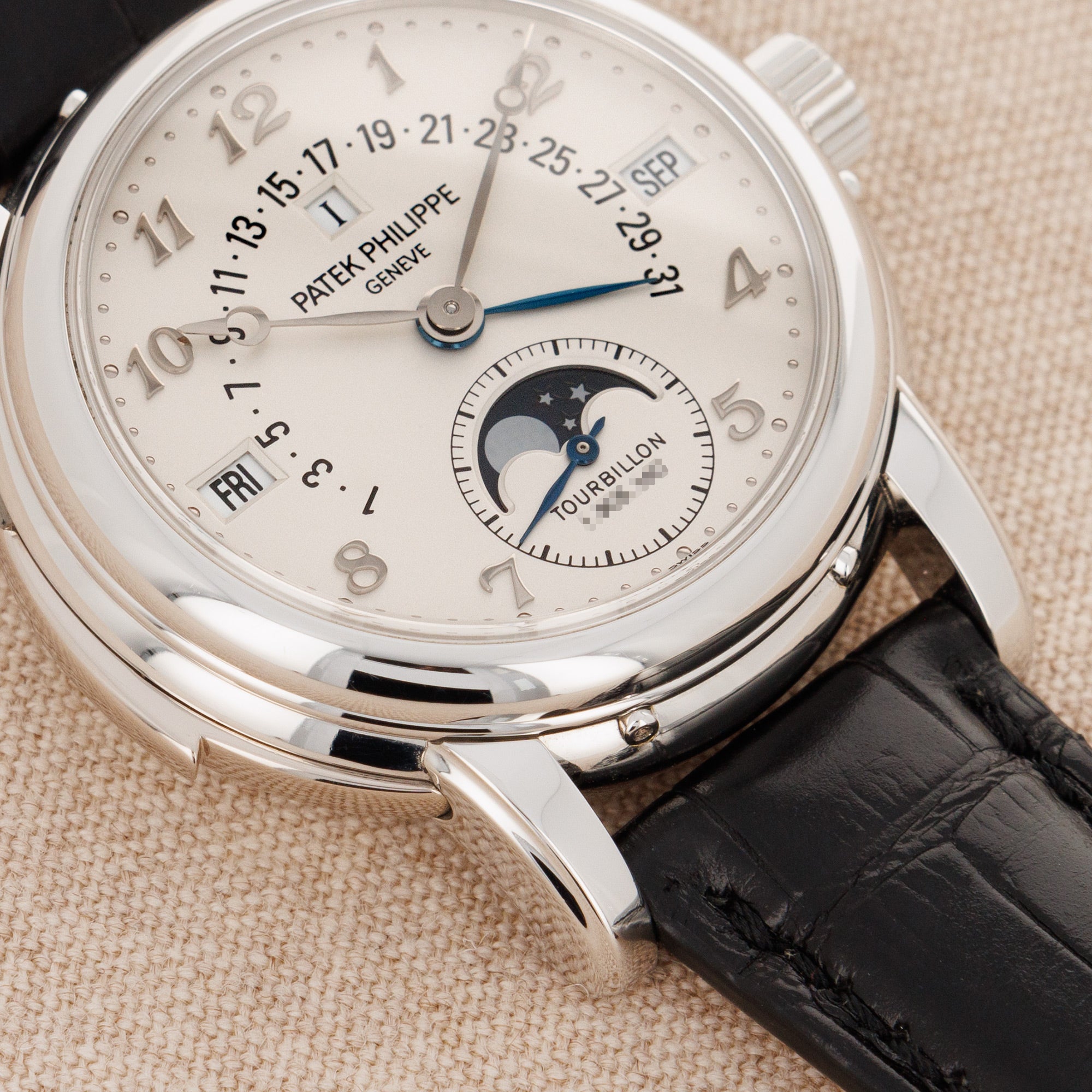 Patek Philippe - Patek Philippe Platinum Grand Complication Ref. 5016 - The Keystone Watches