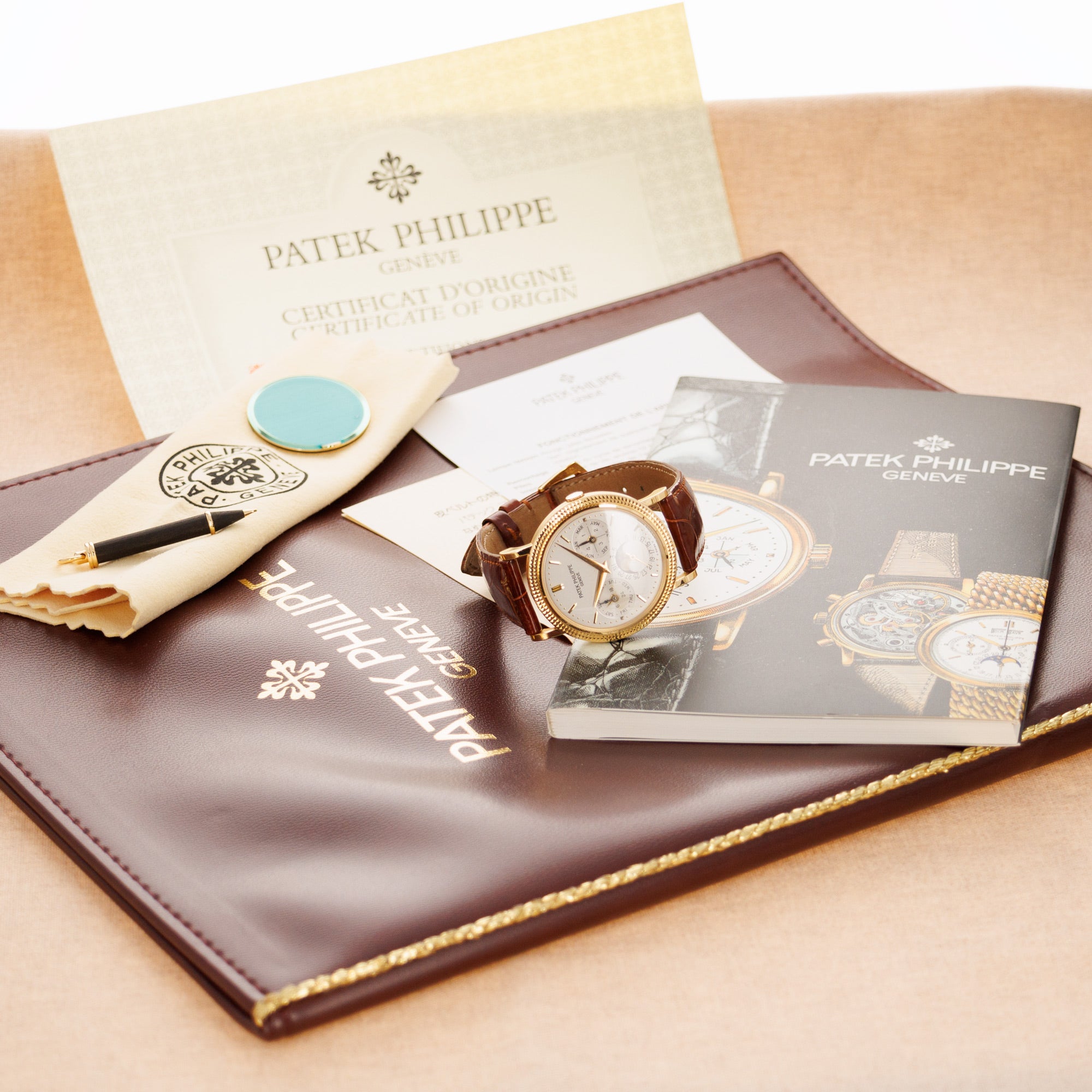 Patek Philippe - Patek Philippe Yellow Gold Perpetual Calendar Ref. 5039 - The Keystone Watches