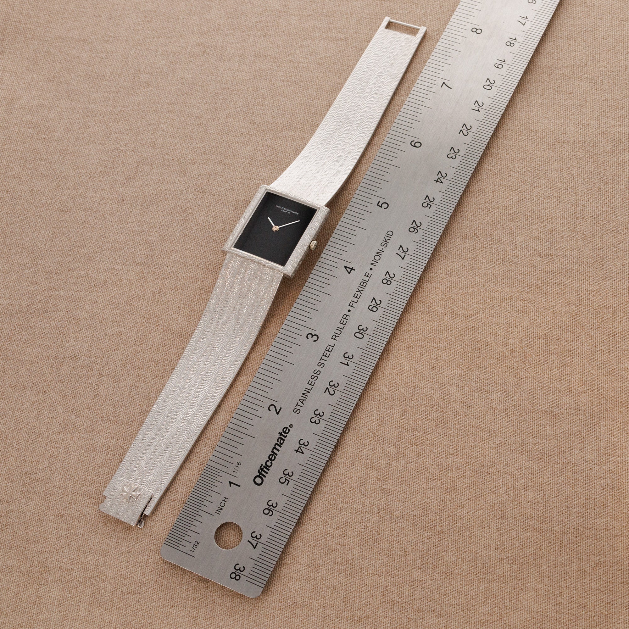 Vacheron Constantin - Vacheron Constantin White Gold Watch Ref. 33001 with Onyx Dial - The Keystone Watches