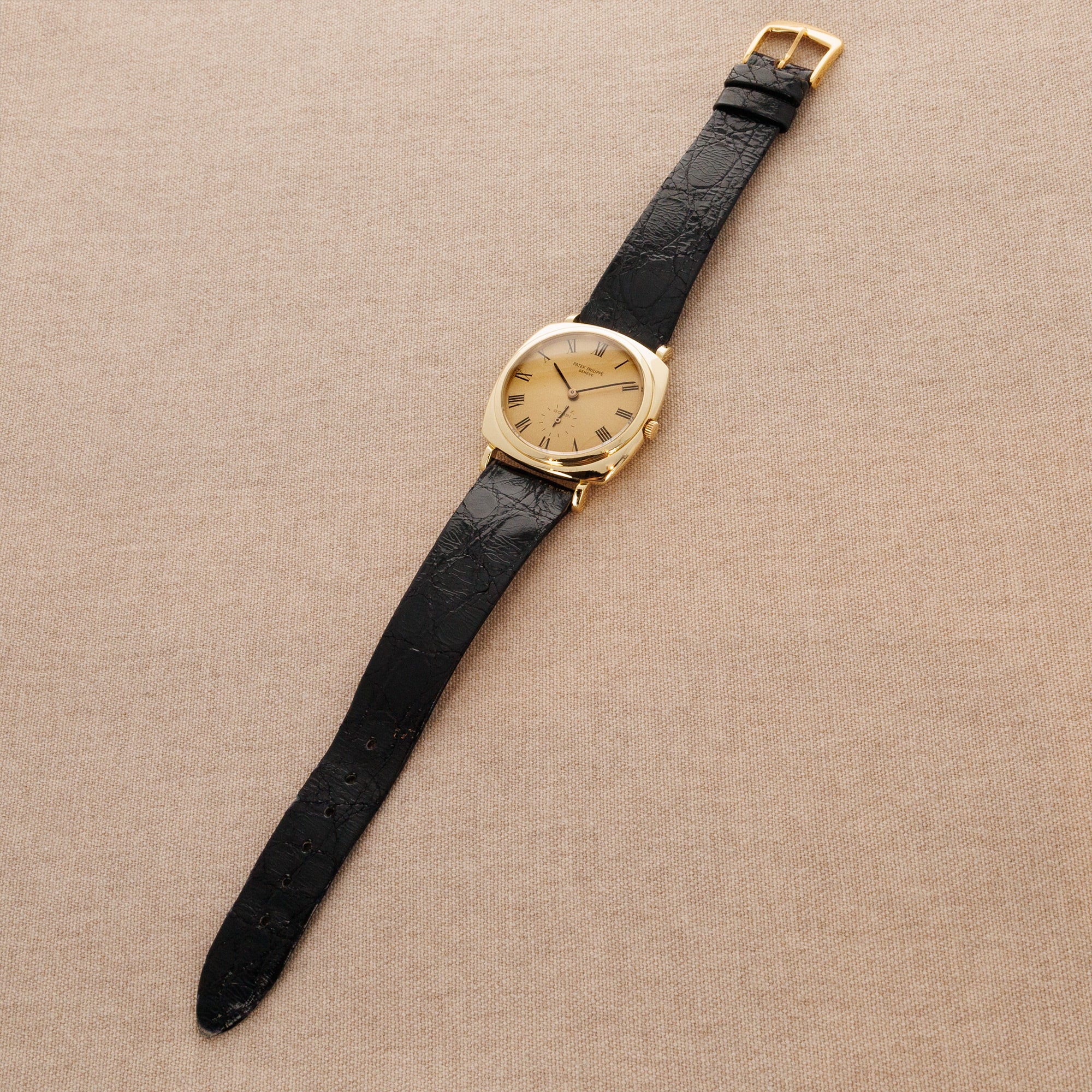 Patek Philippe - Patek Philippe Yellow Gold Watch Ref. 3525, Retailed by Gobbi Milano - The Keystone Watches