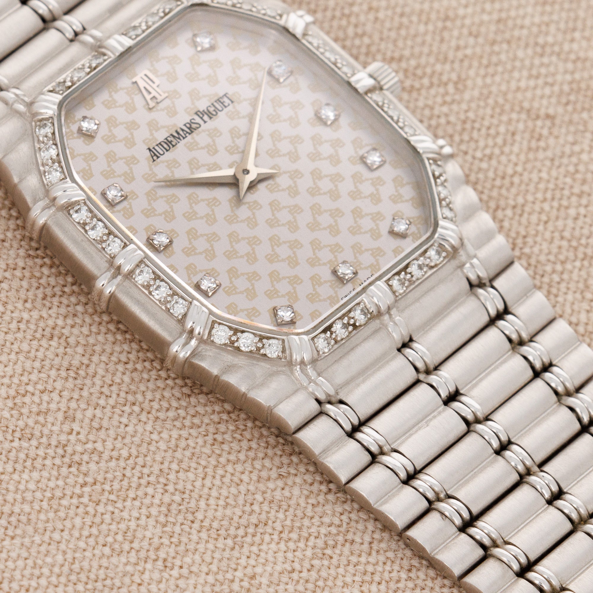 Audemars Piguet - Audemars Piguet White Gold Diamond Bamboo with Geometric Logo Dial - The Keystone Watches