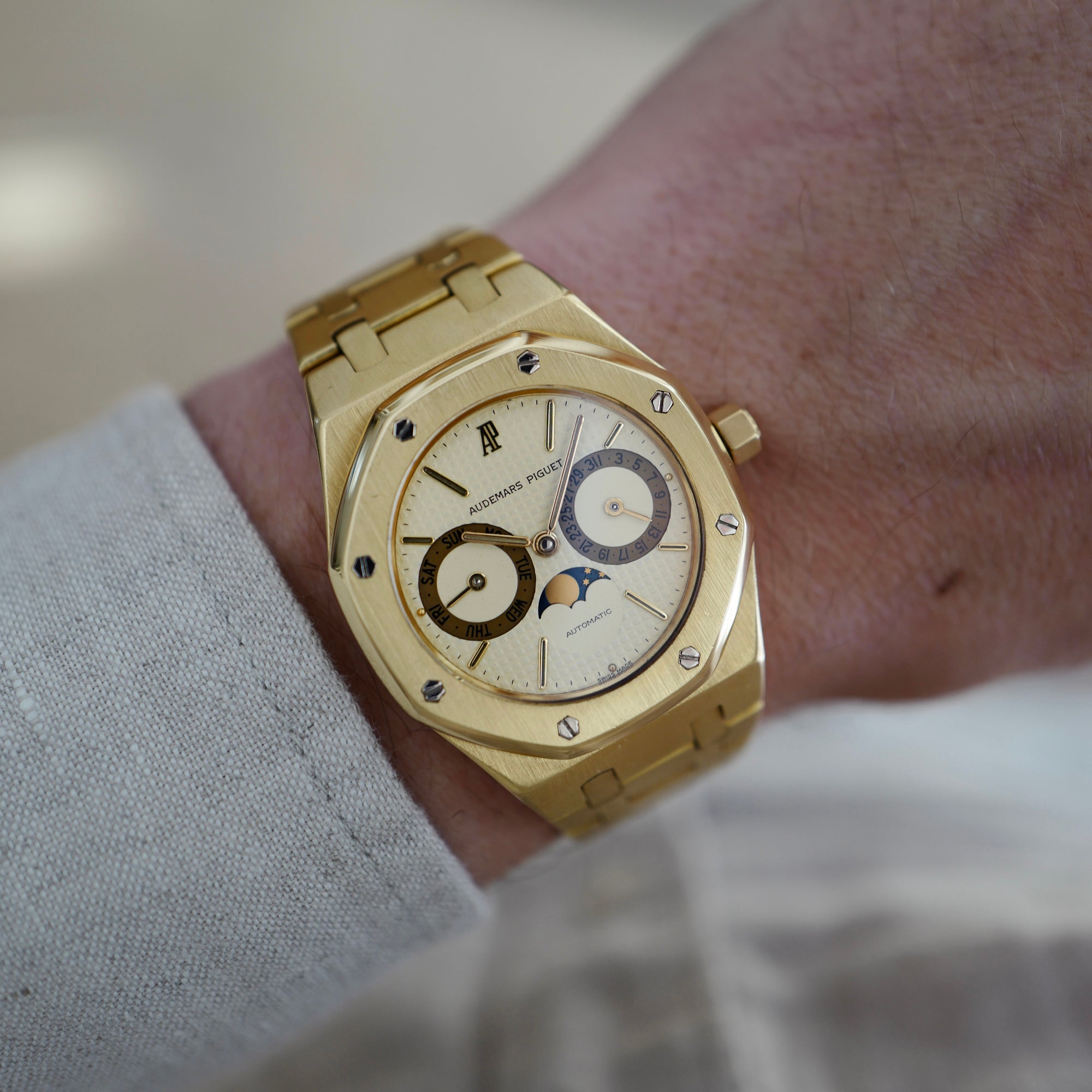 Audemars Piguet - Audemars Piguet Yellow Gold, Day-Date, Moonphase Royal Oak Watch Ref 25594 - The Keystone Watches