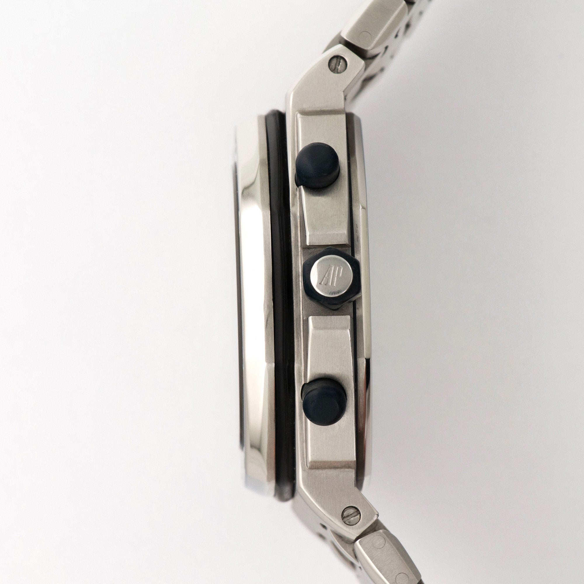 Audemars Piguet - Audemars Piguet Royal Oak Offshore D-Series Watch Ref. 25721 - The Keystone Watches
