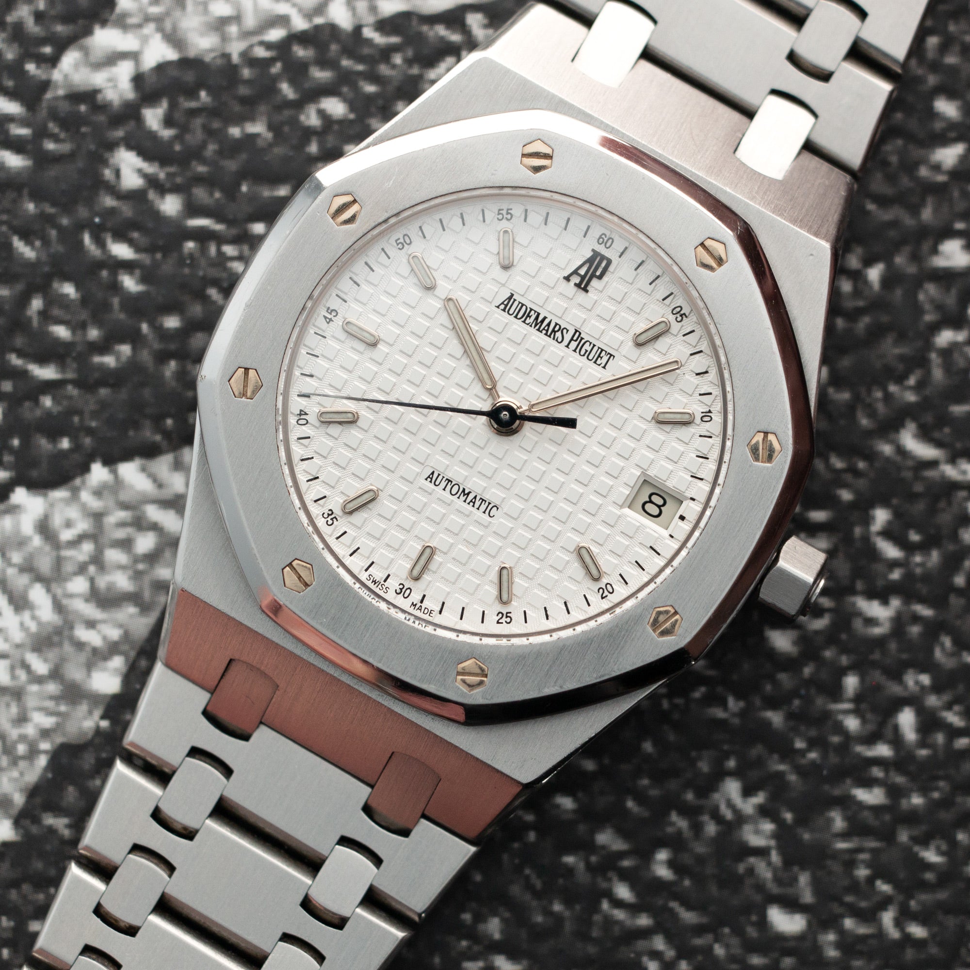 Audemars Piguet - Audemars Piguet Steel Royal Oak Ref. 14790 with White Dial - The Keystone Watches