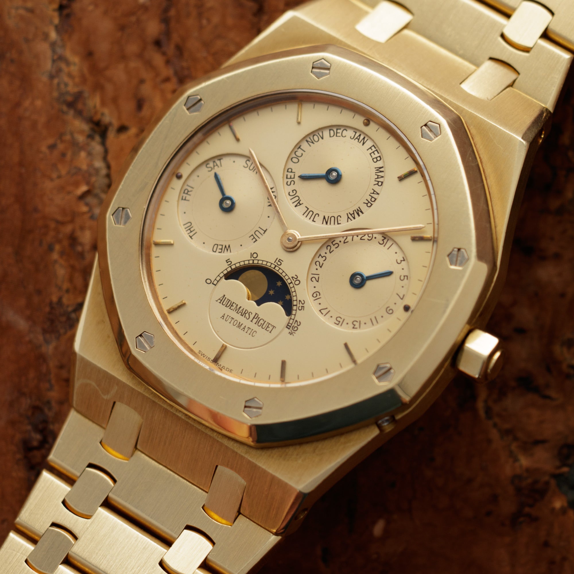 Audemars Piguet - Audemars Piguet Yellow Gold Royal Oak Quantieme Perpetual Watch Ref. 25654 - The Keystone Watches
