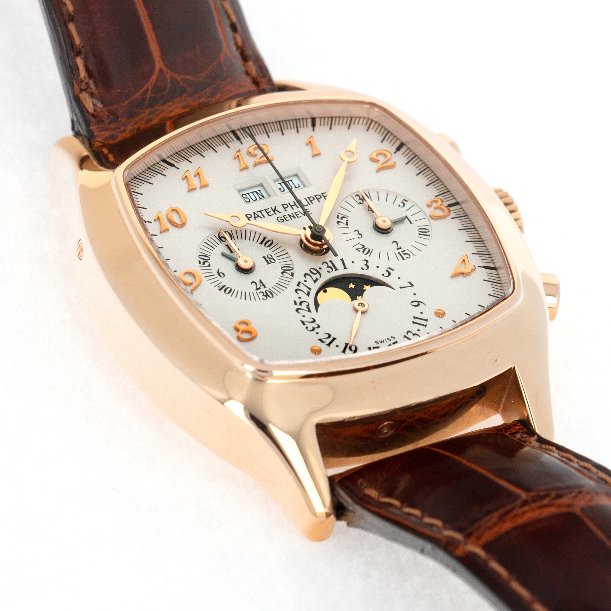 Patek Philippe - Patek Philippe Rose Gold Perpetual Calendar Chrono Watch Ref. 5020 - The Keystone Watches