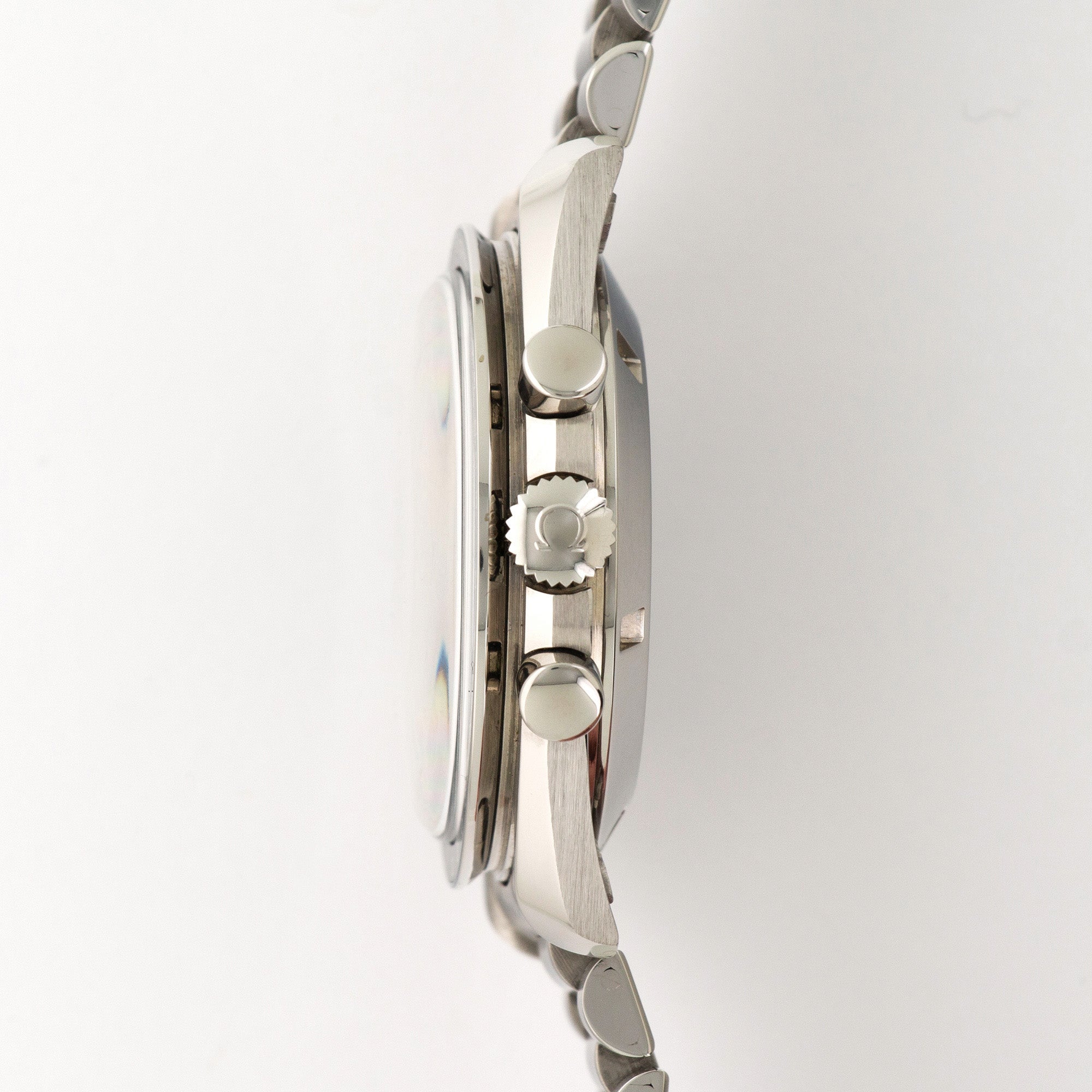 Omega - Omega Speedmaster Apollo Ref. 145.022, in Like New Condition with Original Box and Papers - The Keystone Watches