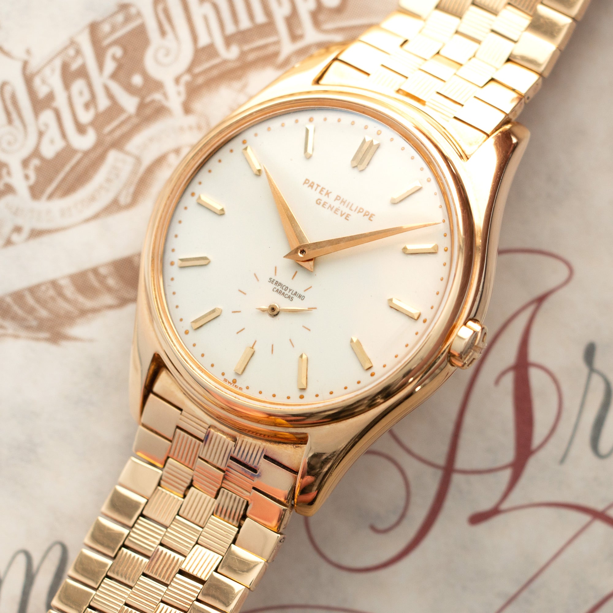 Patek Philippe - Patek Philippe Yellow Gold Calatrava, Ref. 2526 Retailed by Serpico Y Laino - The Keystone Watches