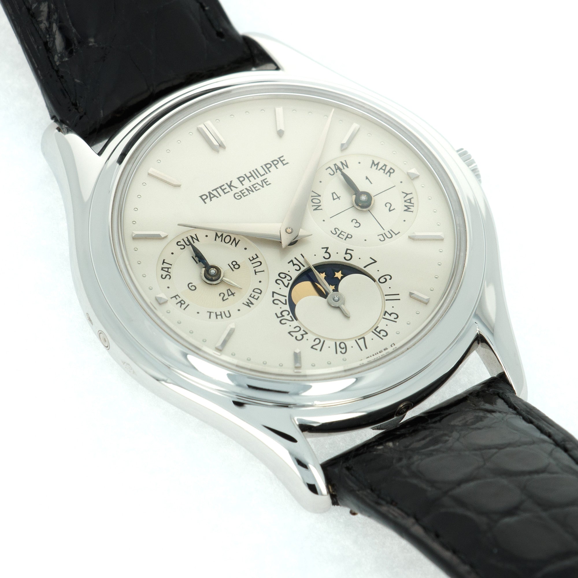 Patek Philippe - Patek Philippe Platinum Perpetual Calendar Ref. 3940P with Original Warranty Paper - The Keystone Watches