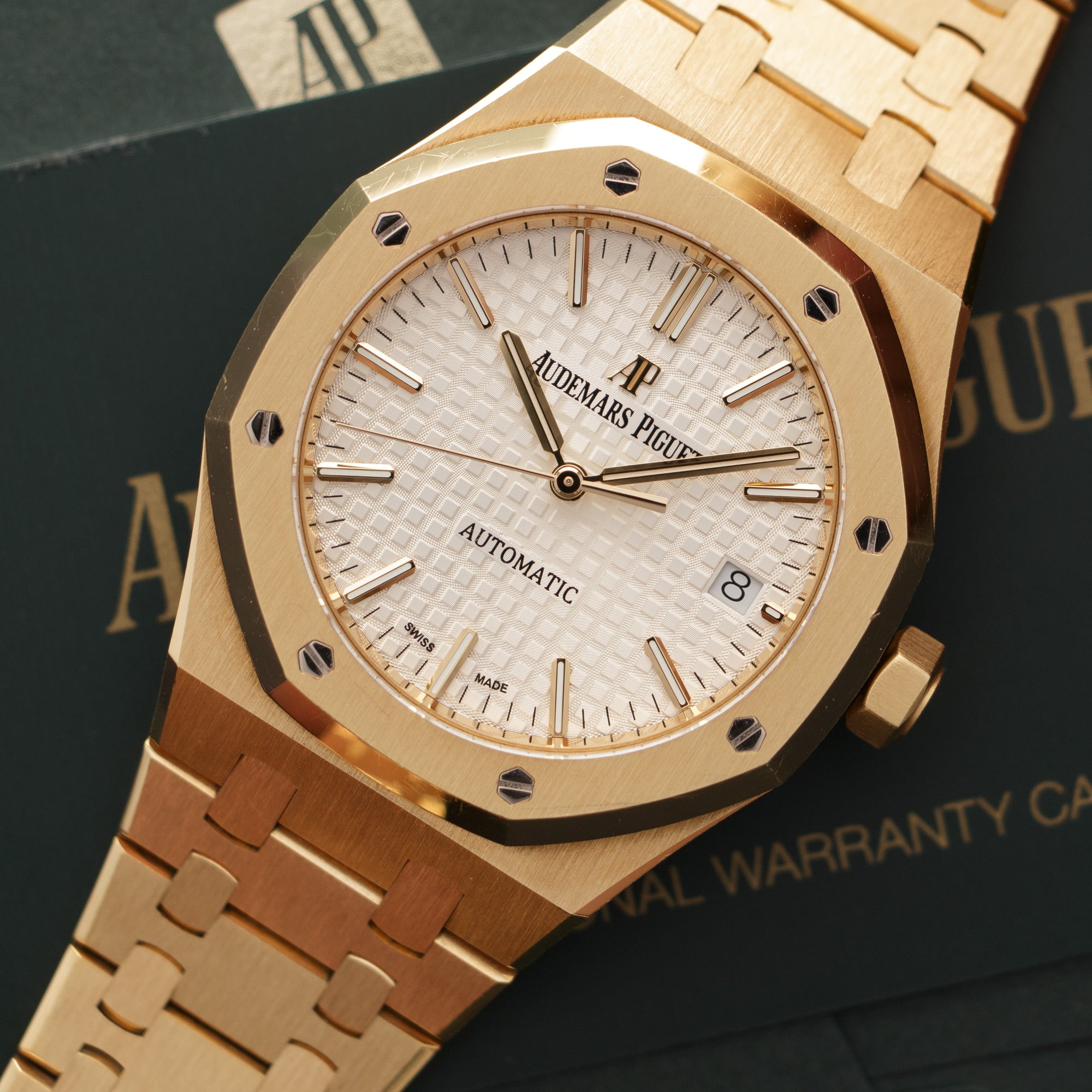 Audemars Piguet - Audemars Piguet Royal Oak Yellow Gold Ref. 15450 - The Keystone Watches