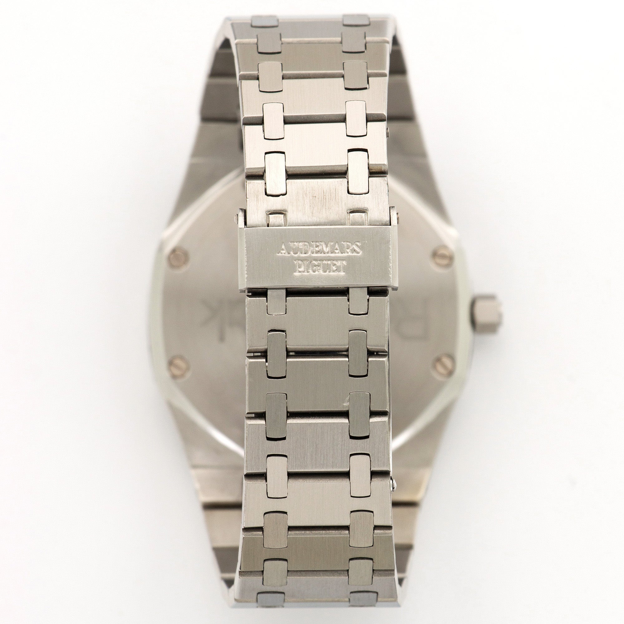 Audemars Piguet - Audemars Piguet B-Series Royal Oak Jumbo Watch Ref. 5402 in Exceptional Condition - The Keystone Watches