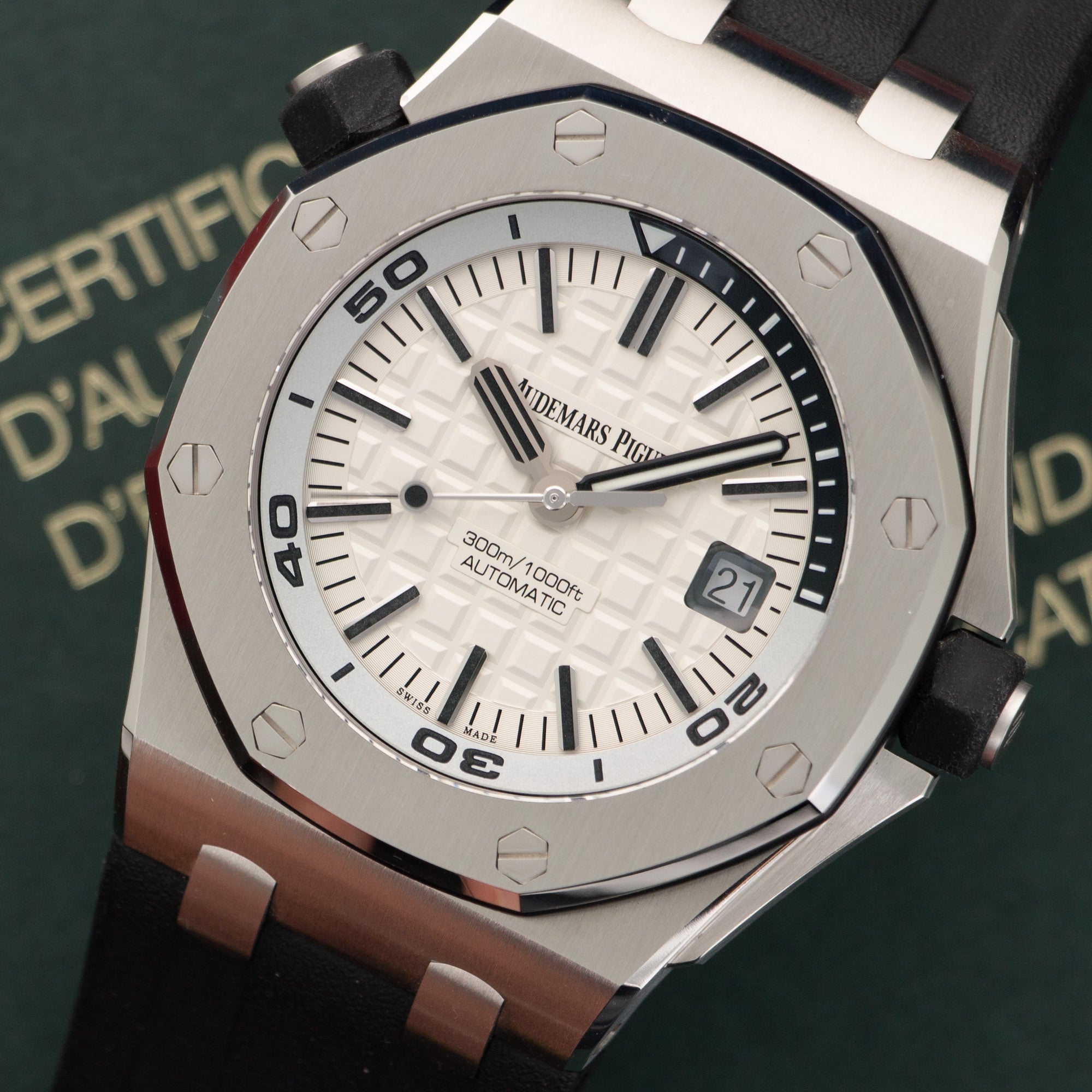 Audemars Piguet - Audemars Piguet Royal Oak Offshore Diver Watch Ref. 15710 - The Keystone Watches