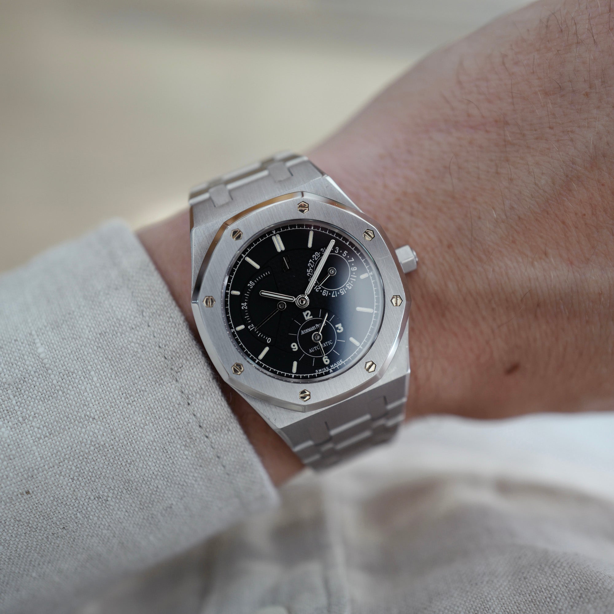 Audemars Piguet - Audemars Piguet Steel Dual Time Royal Oak Watch Ref 25730 - The Keystone Watches