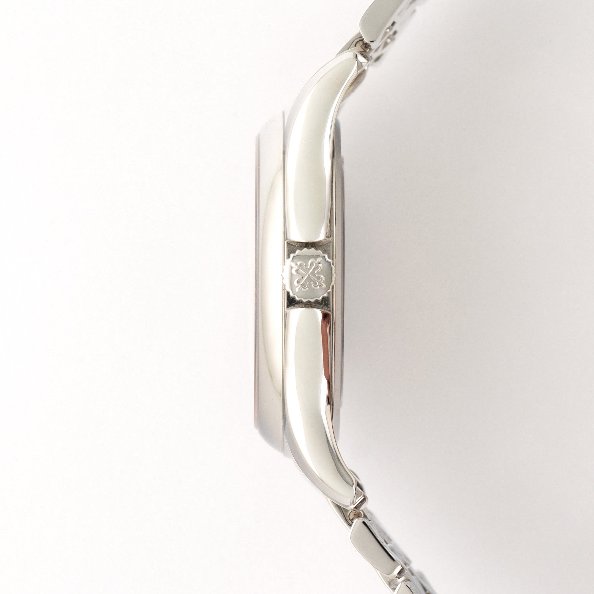 Patek Philippe - Patek Philippe Platinum World Time Cloisonne Watch Ref. 5131 - The Keystone Watches