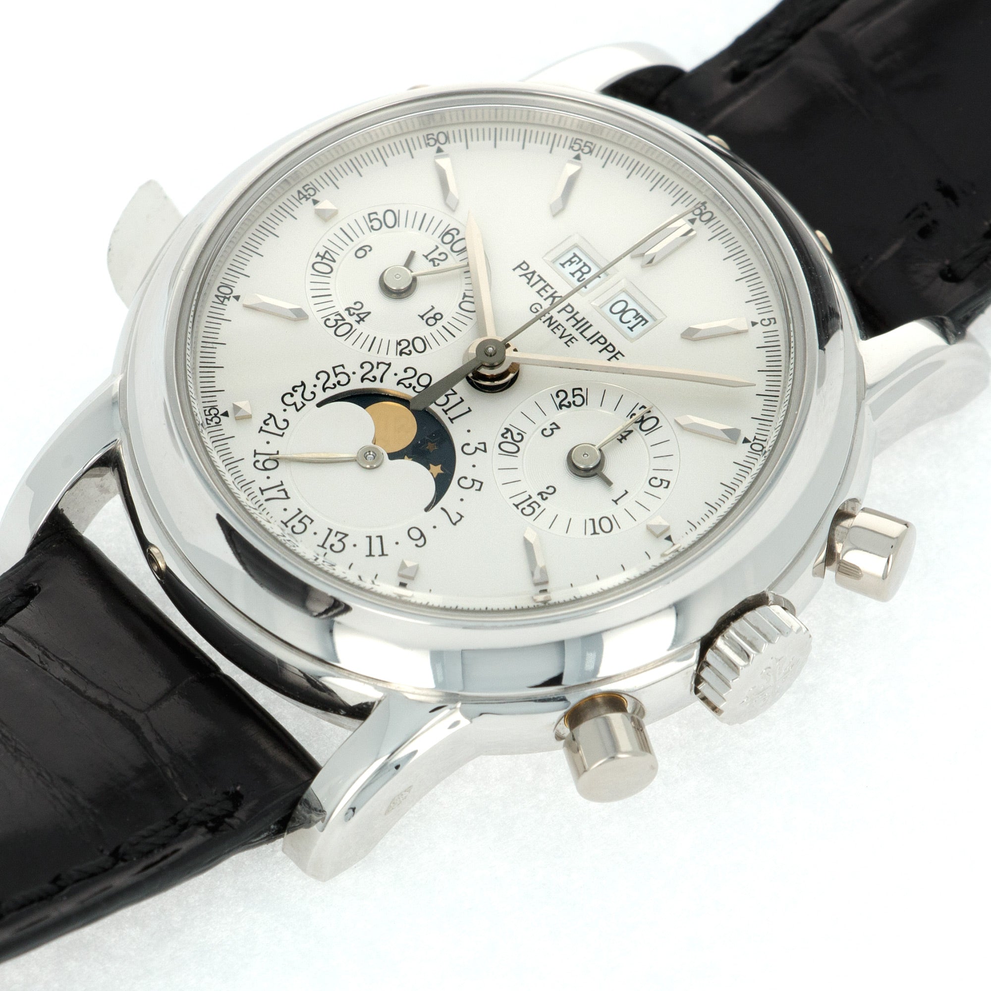 Patek Philippe - Patek Philippe Platinum Perpetual Calendar Chronograph Watch Ref. 3970 - The Keystone Watches