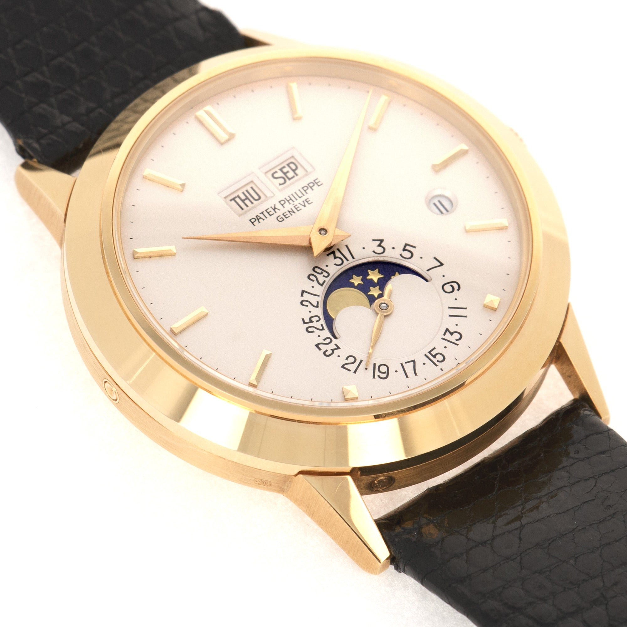 Patek Philippe - Patek Philippe Perpetual Calendar Watch Ref. 3450 - The Keystone Watches