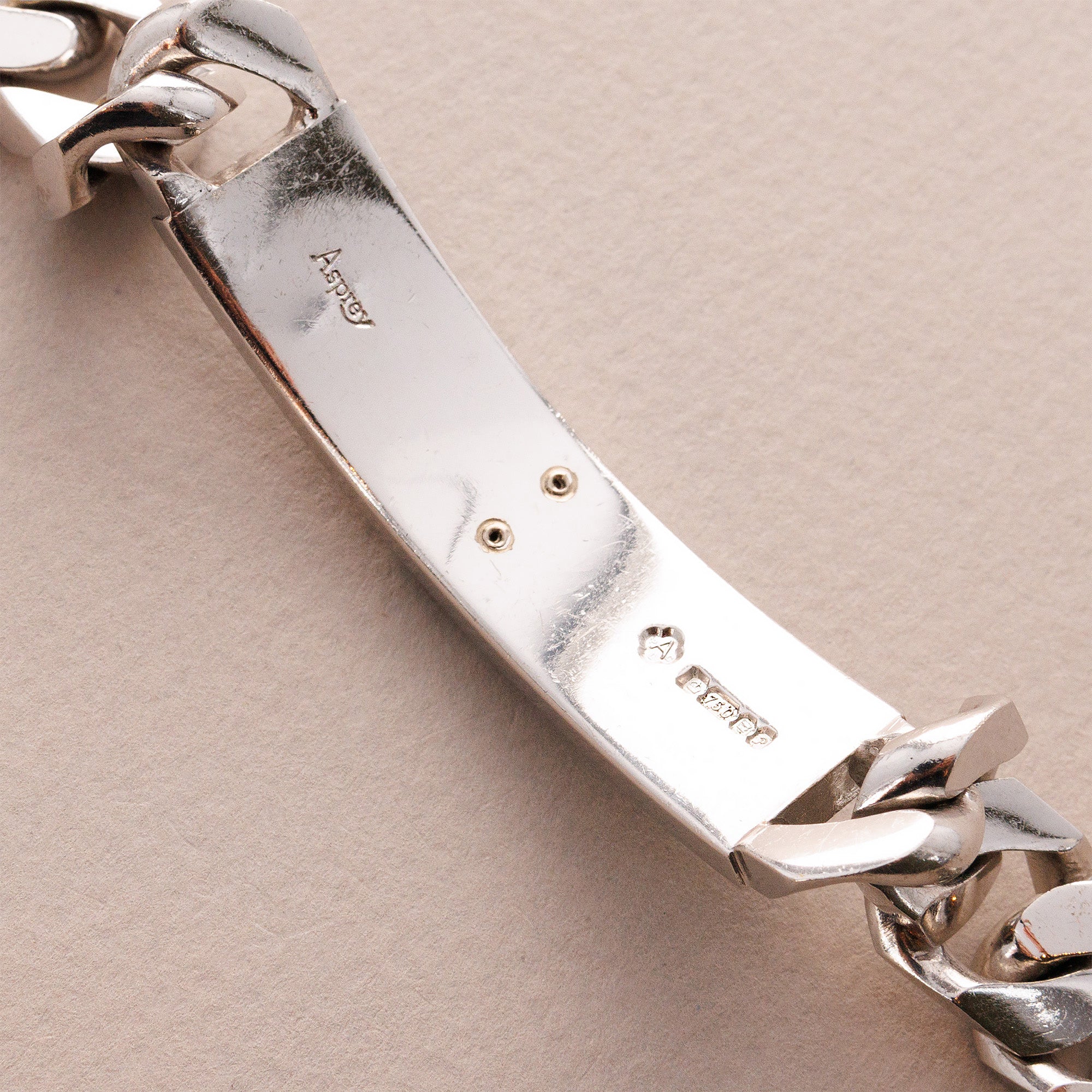 Asprey Omani Khanjar White Gold Bracelet (Objet)