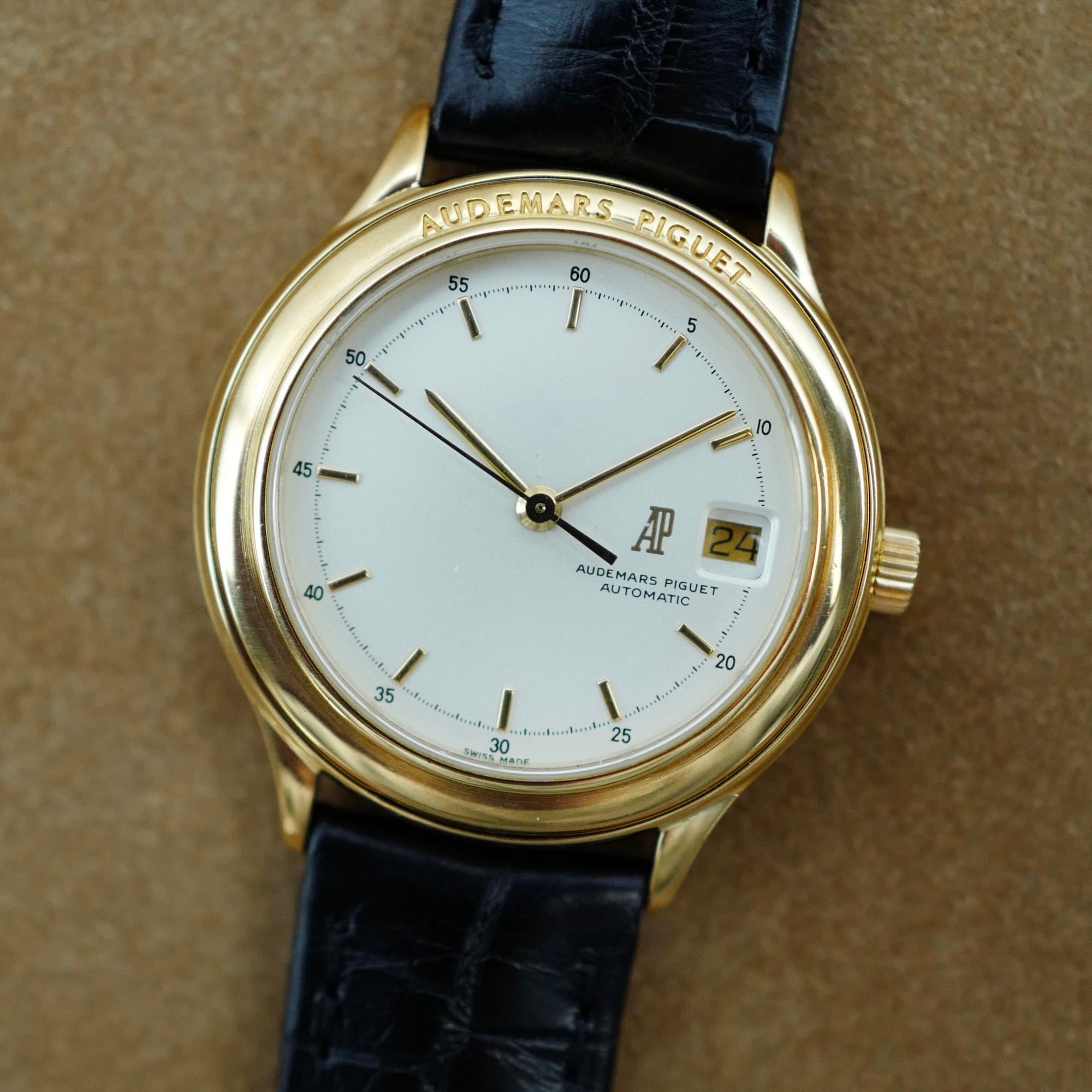 Audemars Piguet - Audemars Piguet Yellow Gold Automatic Vintage Watch Ref. 1459 - The Keystone Watches