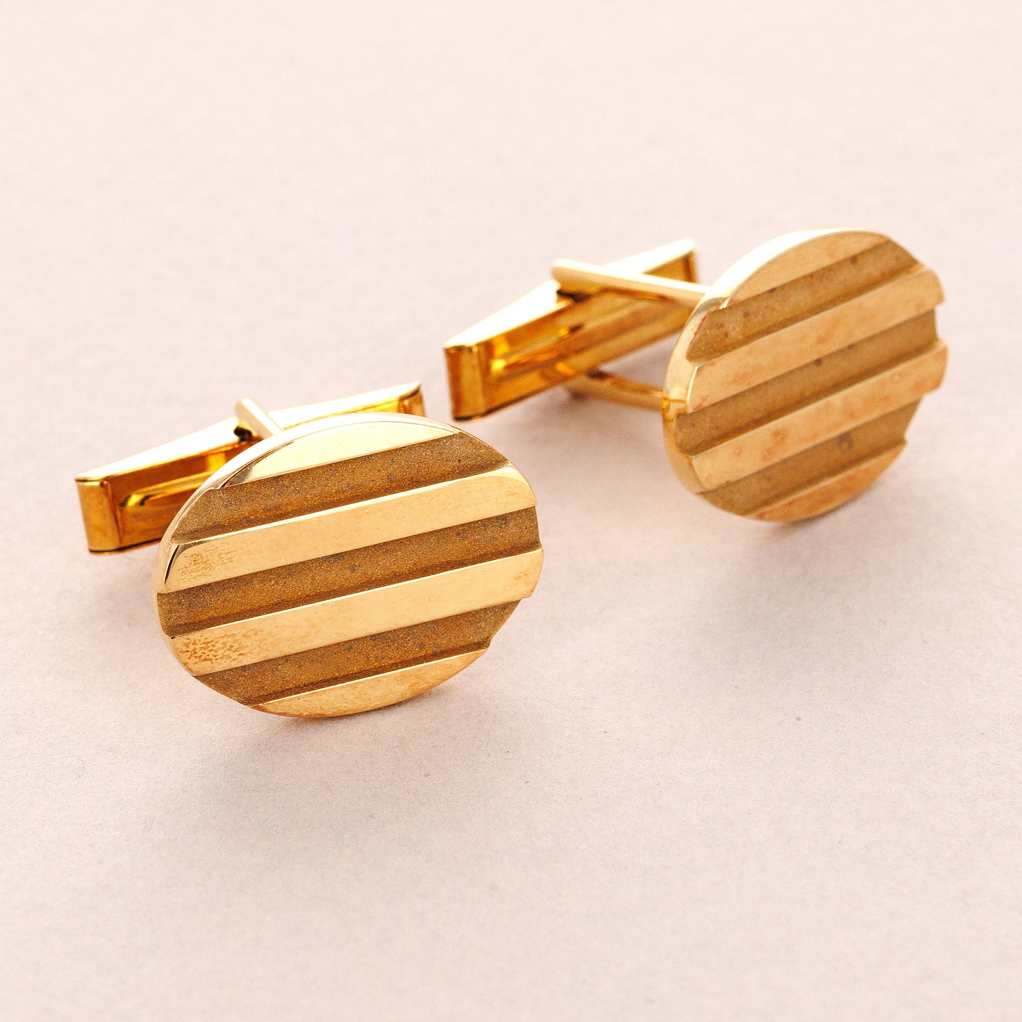 Tiffany & Co. - Tiffany & Co. Yellow Gold Cufflinks (Objet) - The Keystone Watches