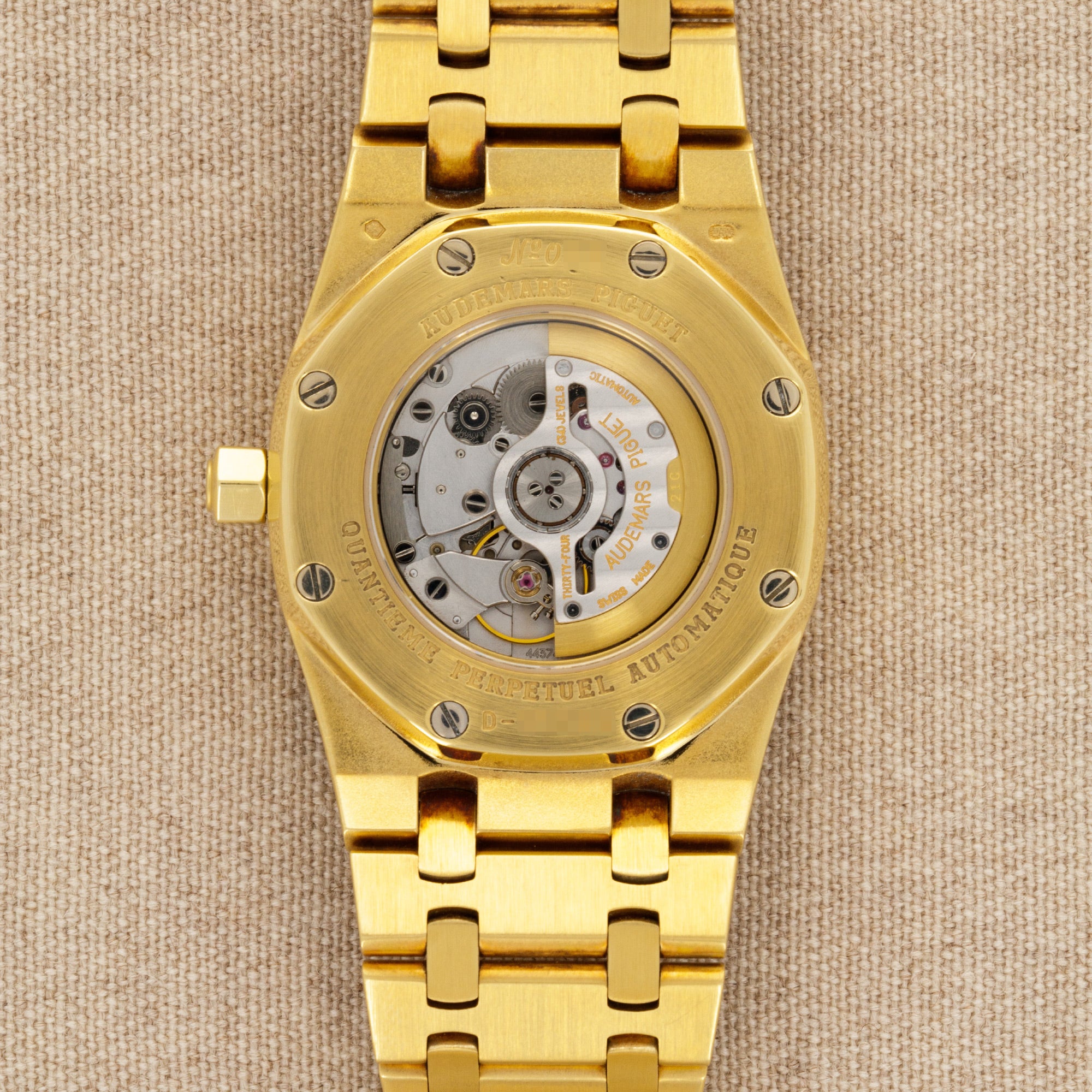 Audemars Piguet Yellow Gold Royal Oak Quantieme Calendar Ref. 25800