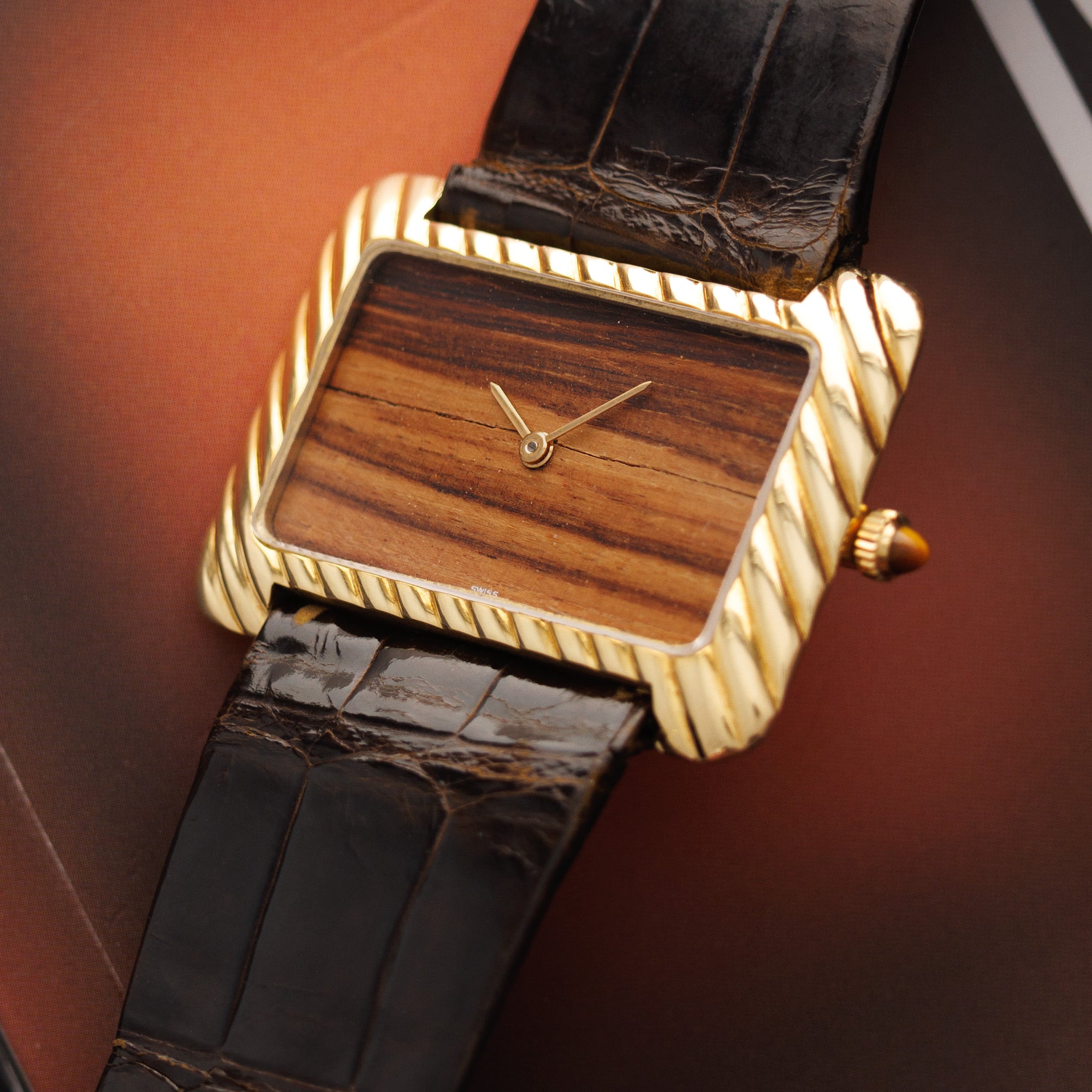 Gerald Genta Yellow Gold Wood Dial Watch, Dial Crack (New Arrival)