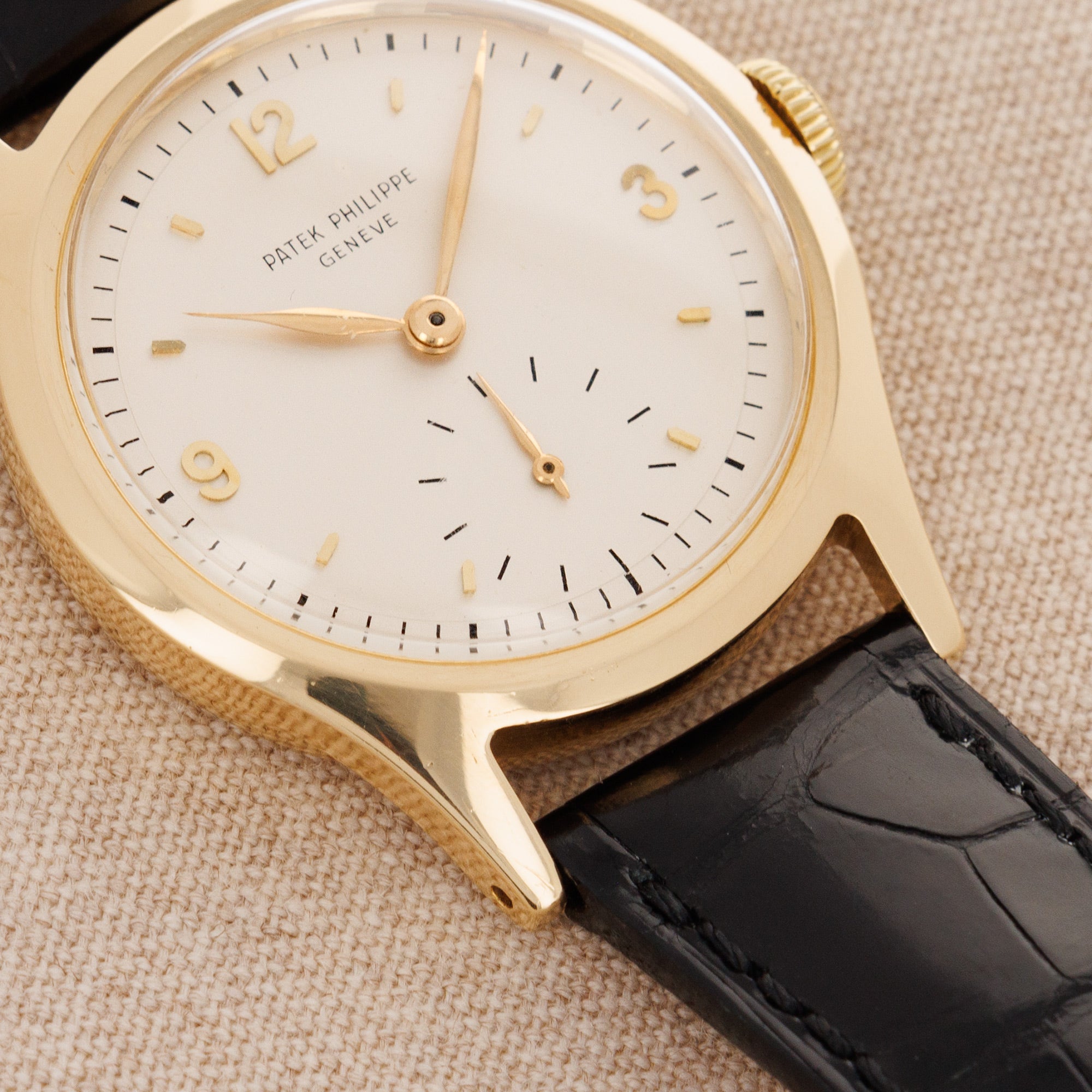 Patek Philippe Yellow Gold Calatrava Ref. 565