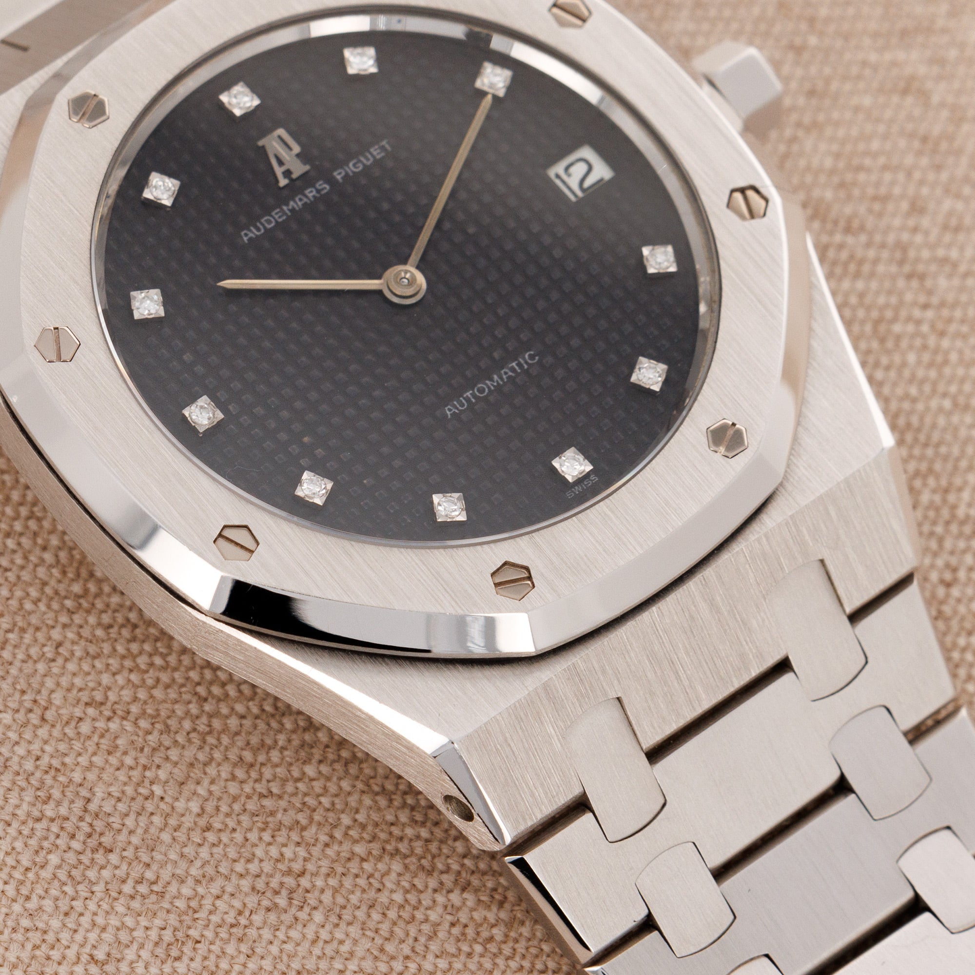 Audemars Piguet White Gold Royal Oak Ref. 5402