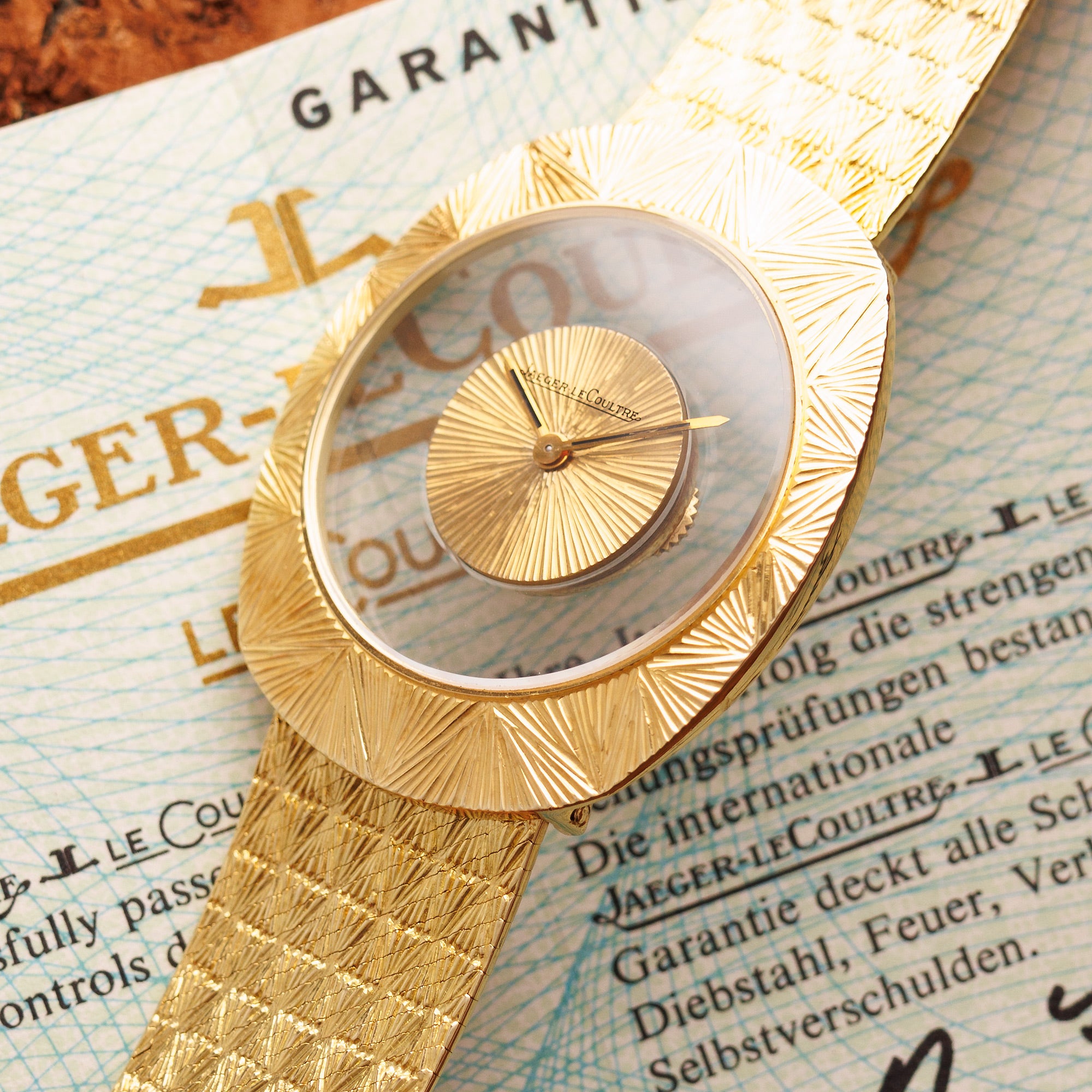 Jaeger LeCoultre - Jaeger Lecoultre Yellow Gold Mystery Watch Ref. 17006 - The Keystone Watches