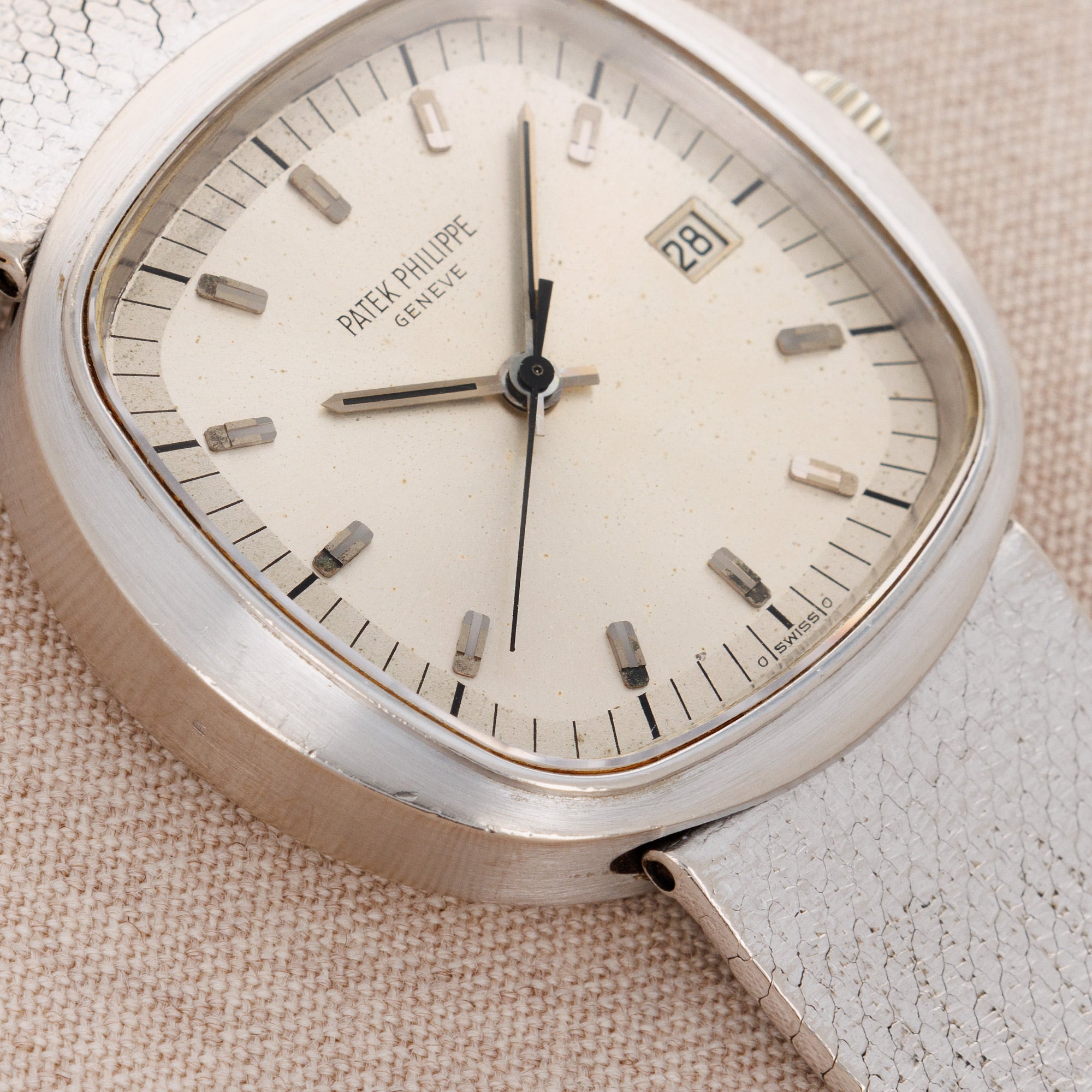 Patek Philippe - Patek Philippe White Gold Beta 21 Watch Ref. 3597 - The Keystone Watches