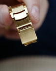 Patek Philippe - Patek Philippe Yellow Gold Calatrava Ref. 2526 with Scallop Bracelet - The Keystone Watches