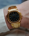 Patek Philippe Yellow Gold Nautilus Watch Ref. 3800 retailed by Gubelin  in Top Condition